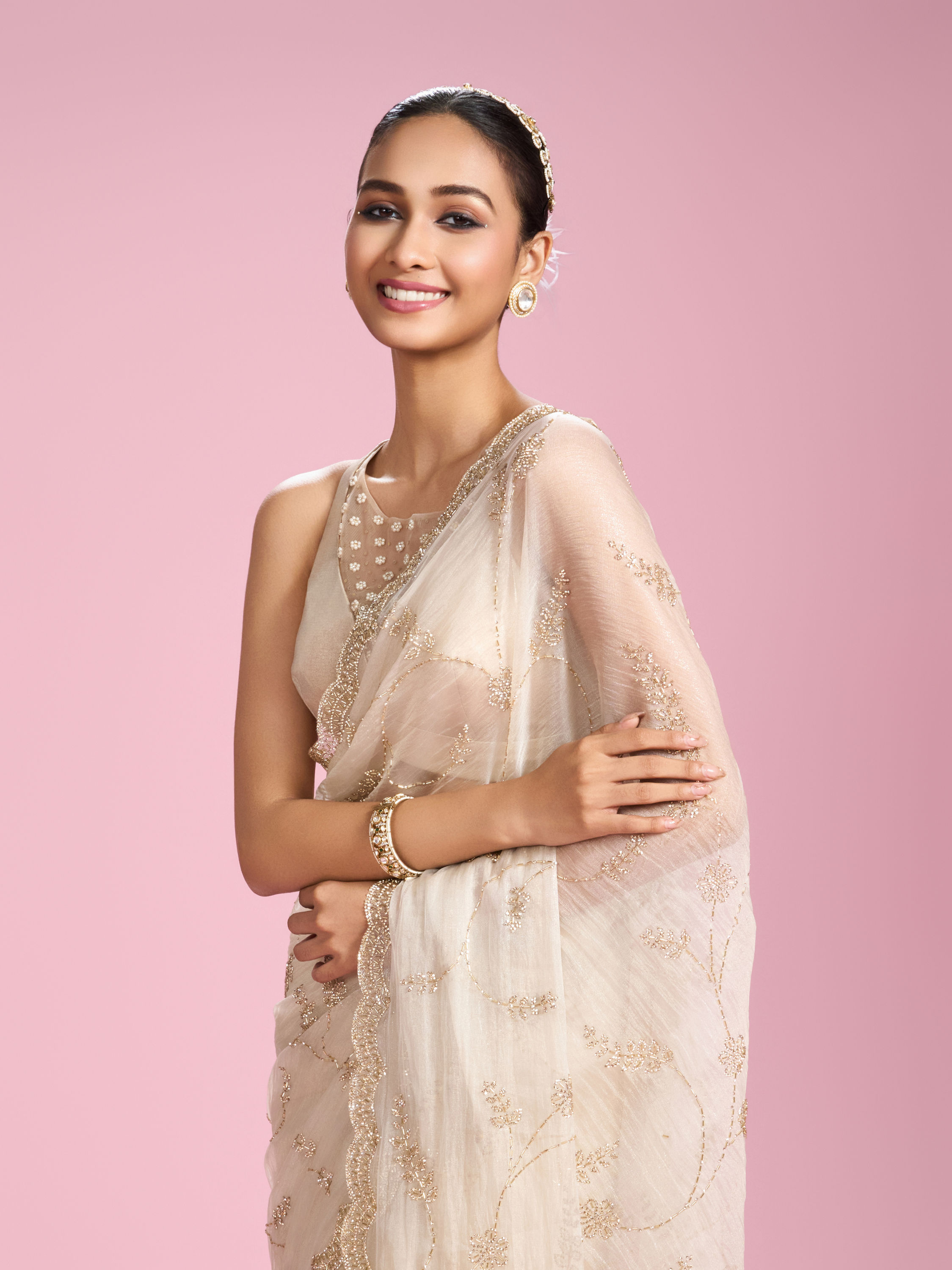 Mohey Women Ornate Cream Organza Saree