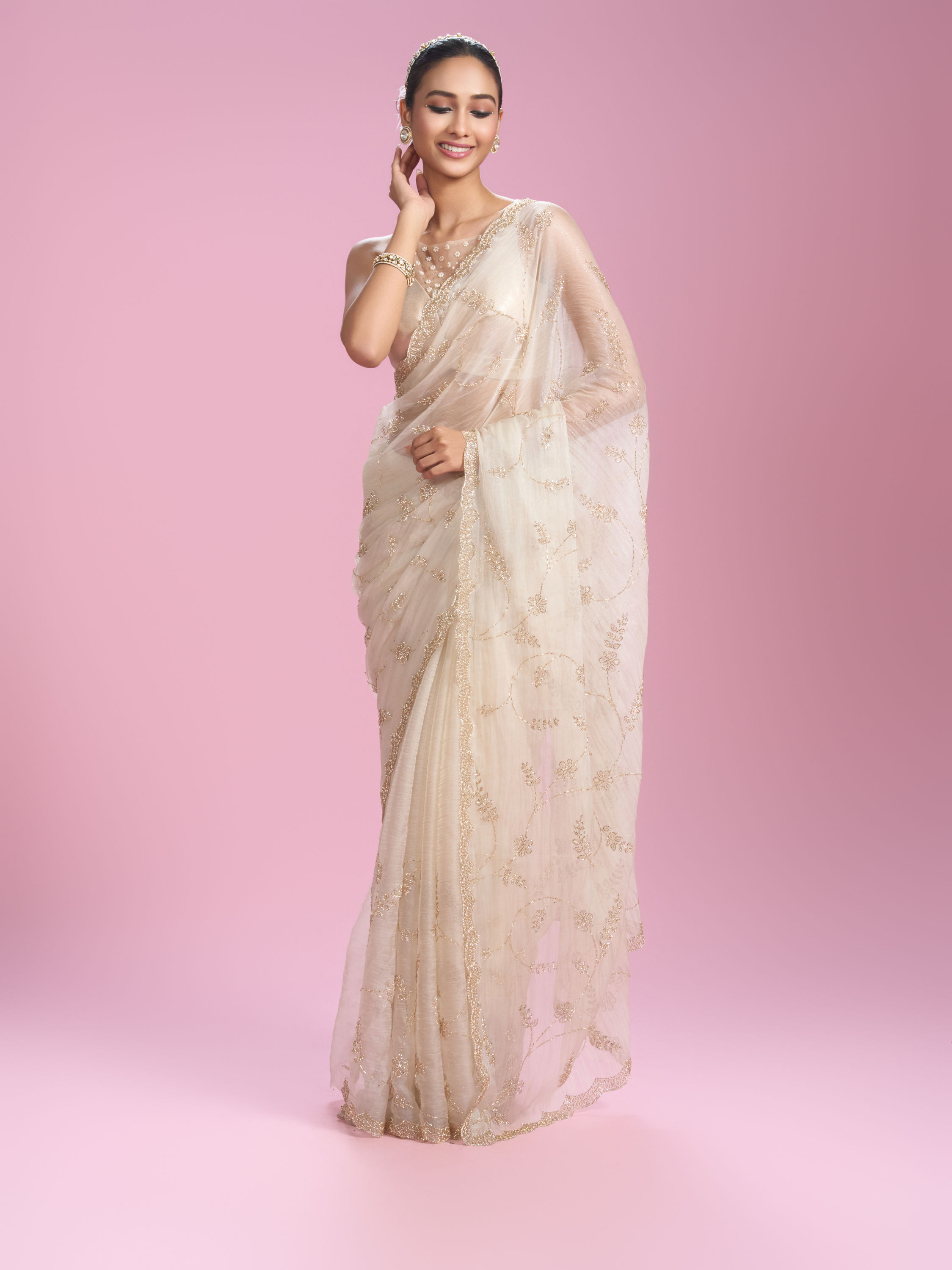 Mohey Women Ornate Cream Organza Saree