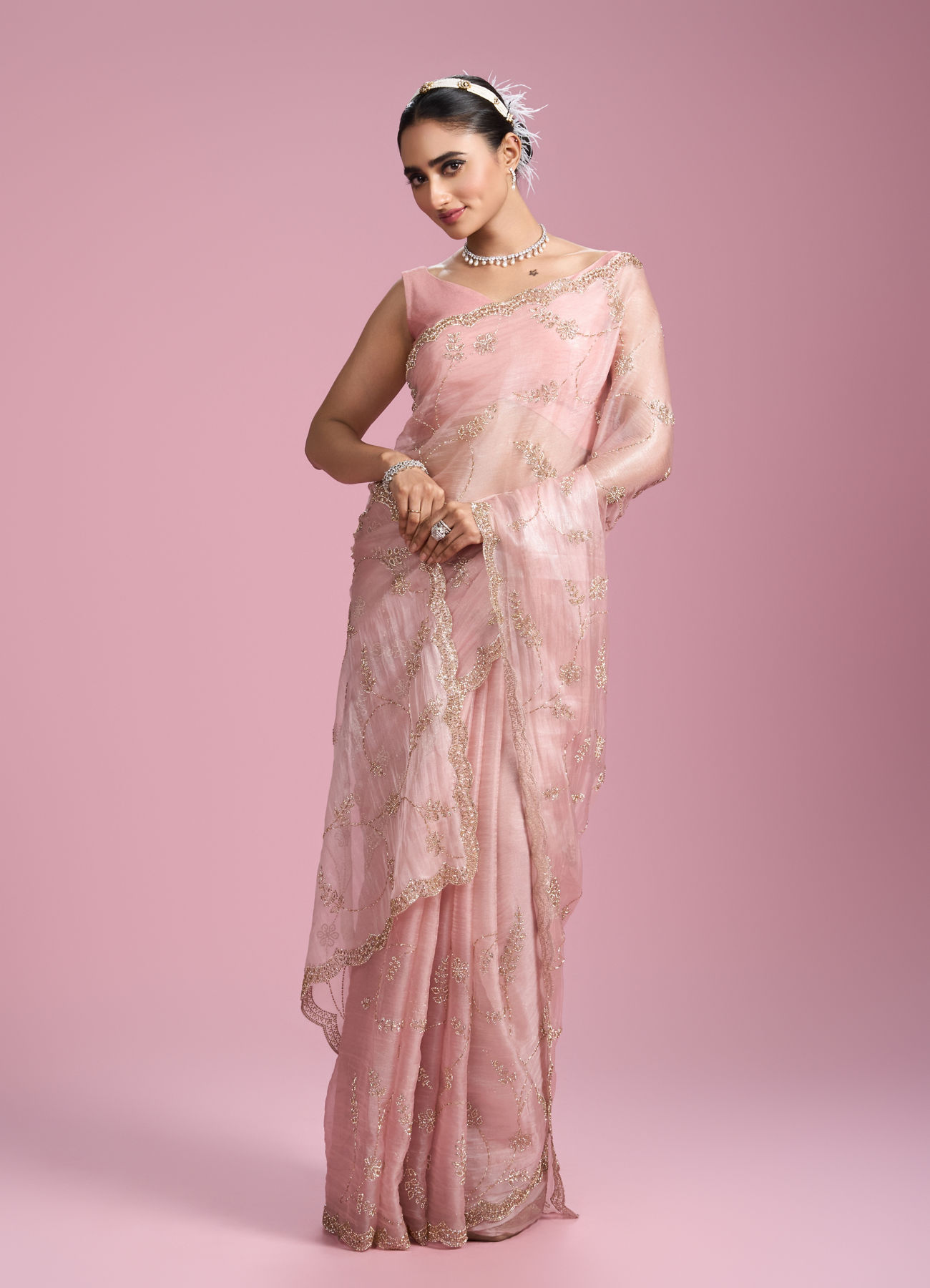 Mohey Women Elegant Pink Organza Saree