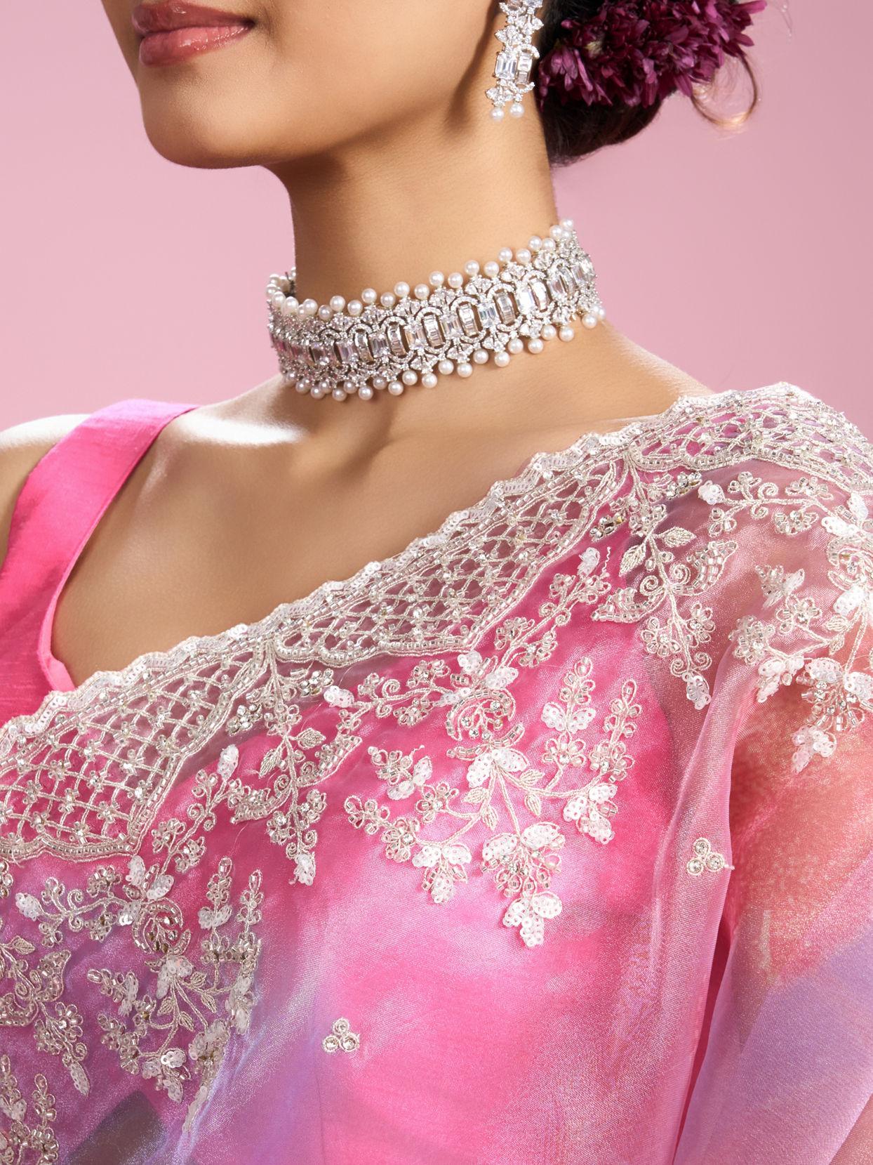 Mohey Women Glamorous Pink Organza Saree