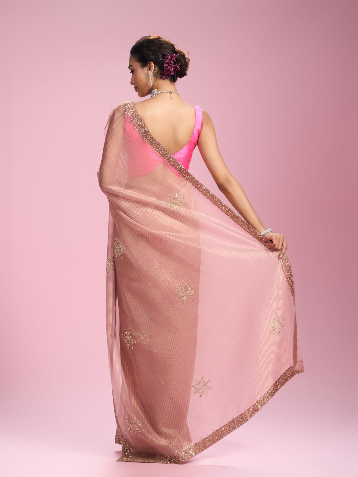 Mohey Women Glistening Dusty Pink Organza Saree