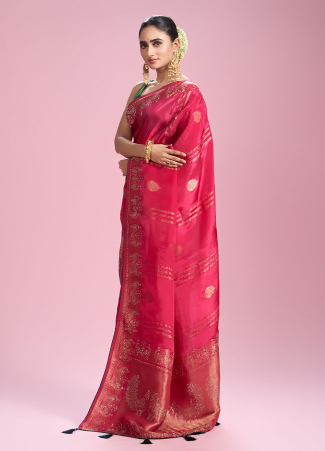 Mohey Women Elegant Pink Saree Ensemble