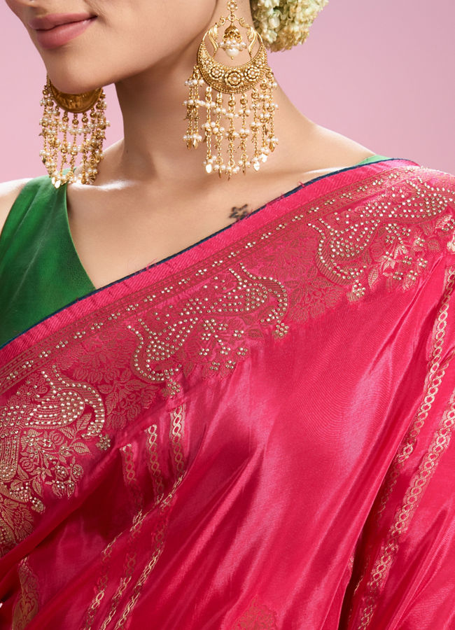 Mohey Women Elegant Pink Saree Ensemble