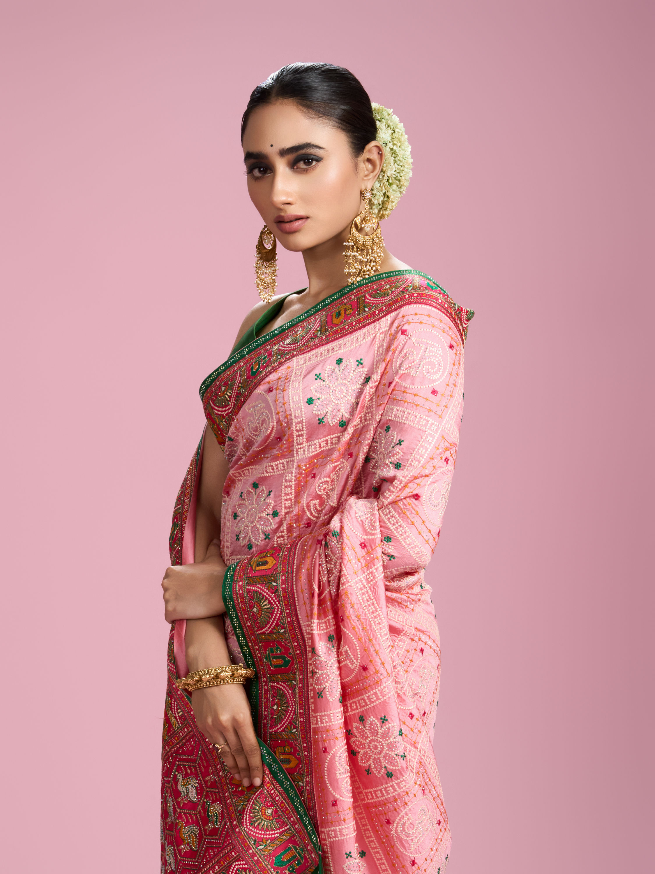 Mohey Women Vibrant Pink Charm Saree