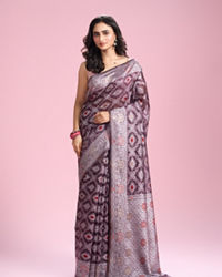 Mohey Women Ravishing Wine Saree