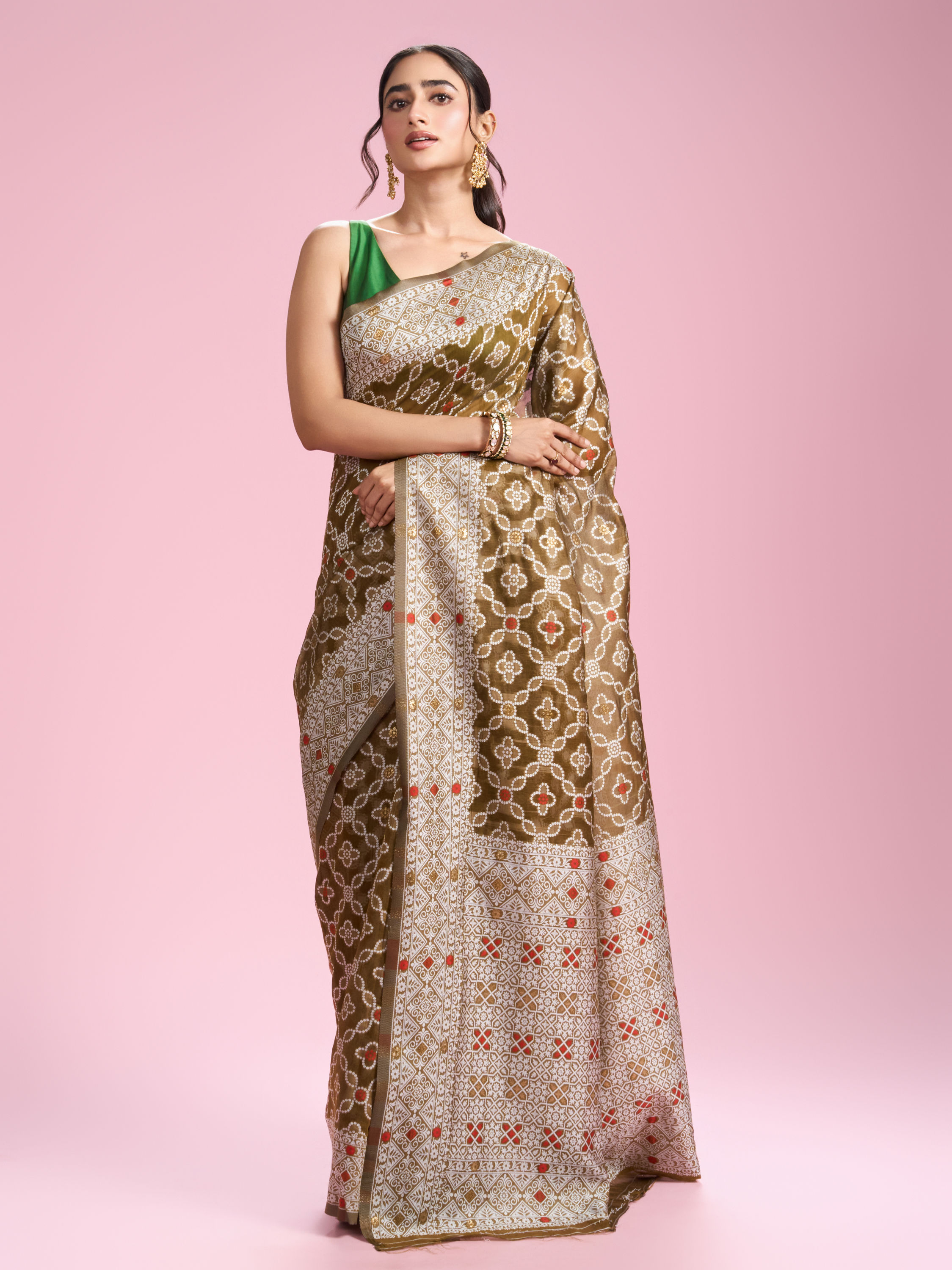 Mohey Women Emerald Elegance Saree