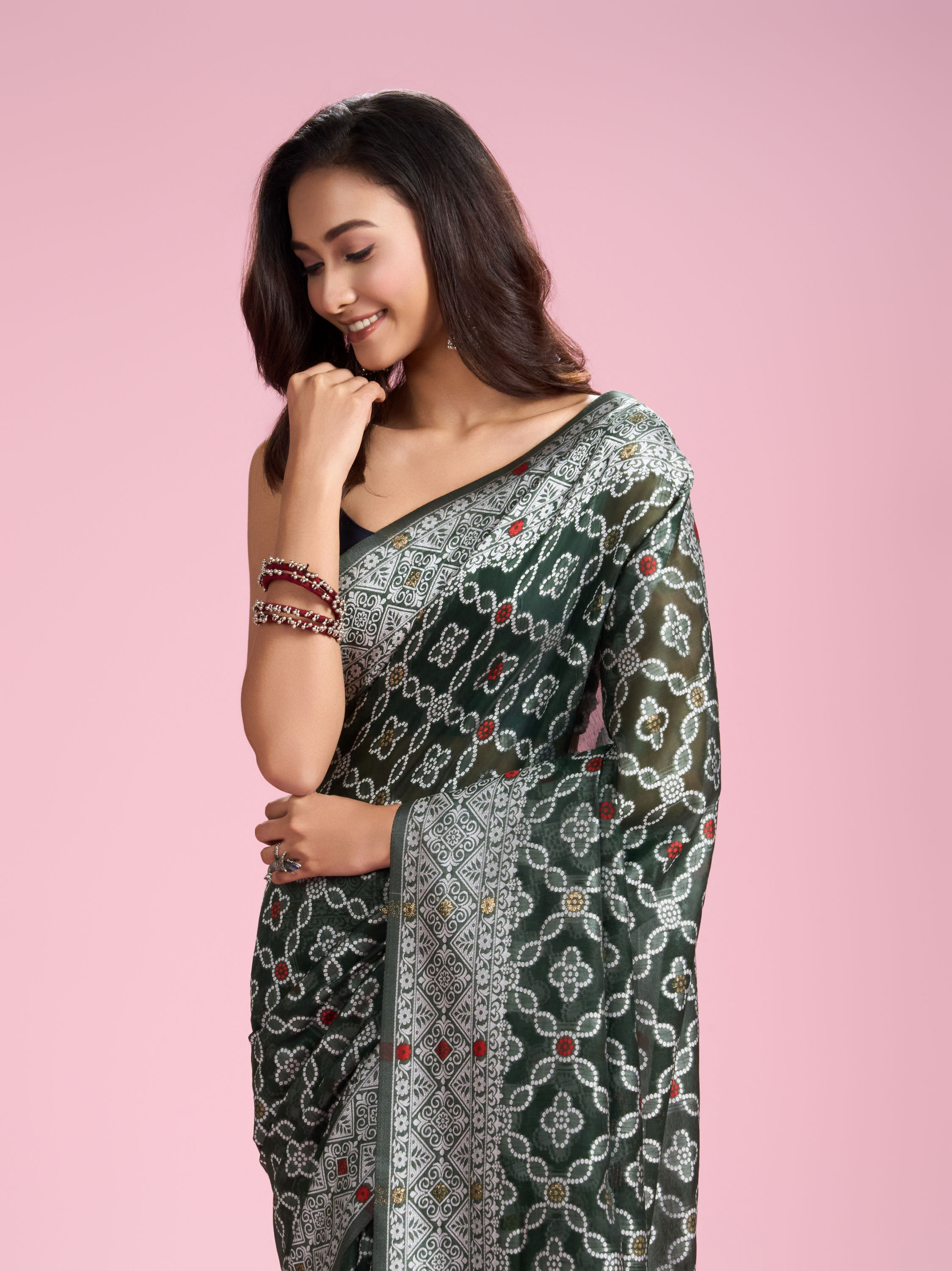 Mohey Women Regal Bottle Green Saree