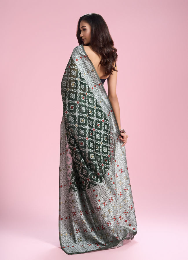 Mohey Women Regal Bottle Green Saree