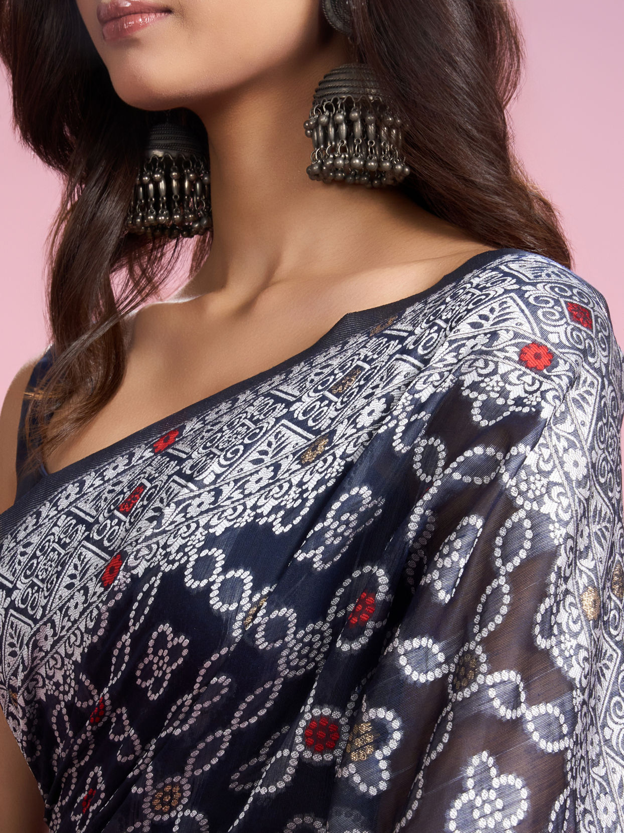 Mohey Women Indigo Blue Elegance Saree