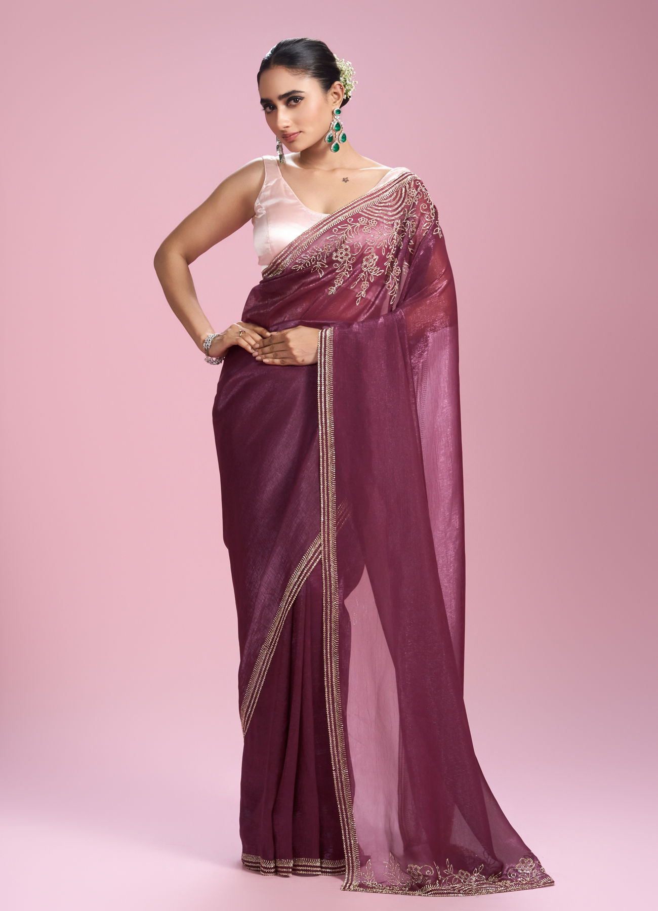 Mohey Women Boldly Chic Purple Saree