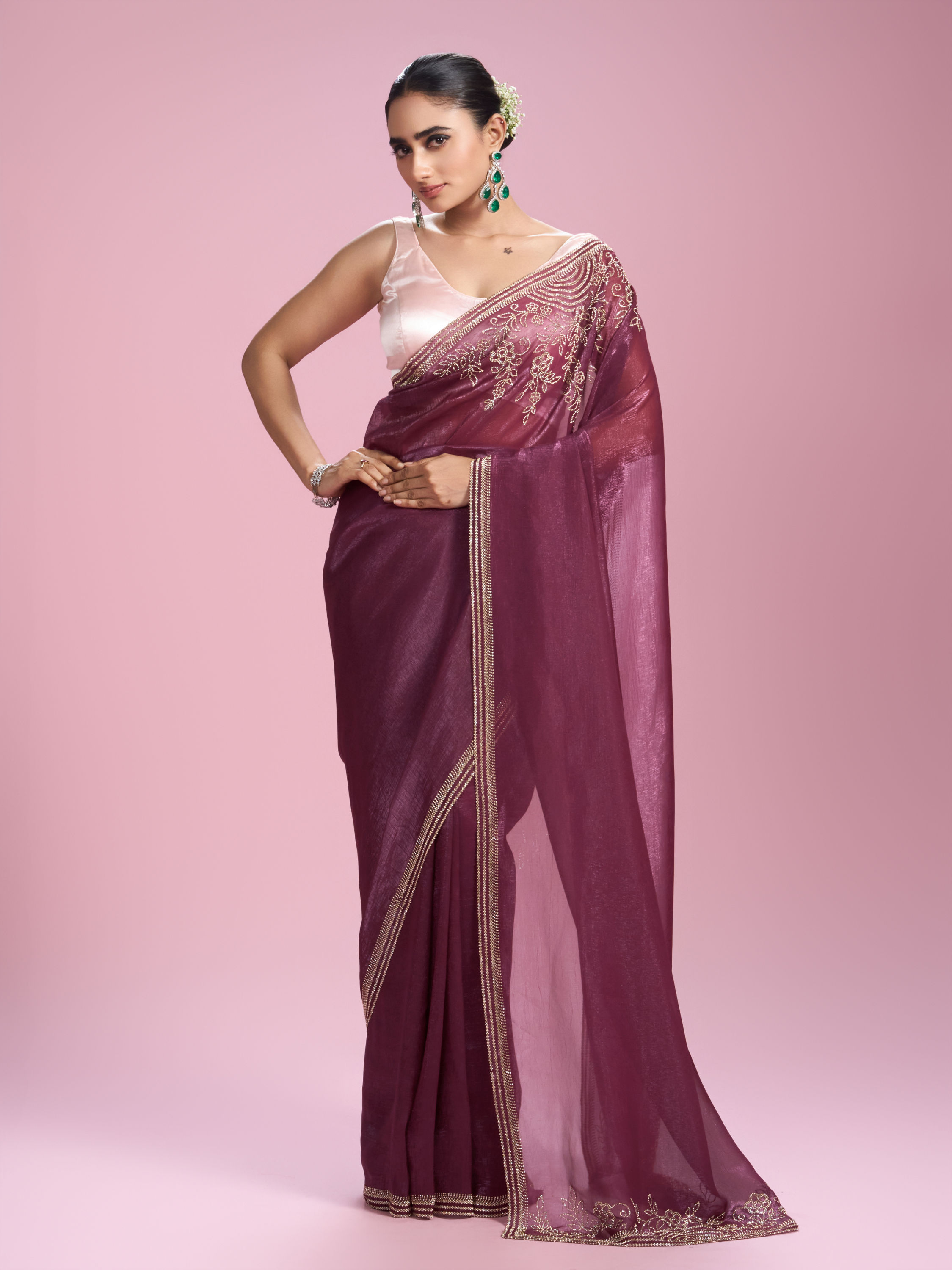 Mohey Women Boldly Chic Purple Saree