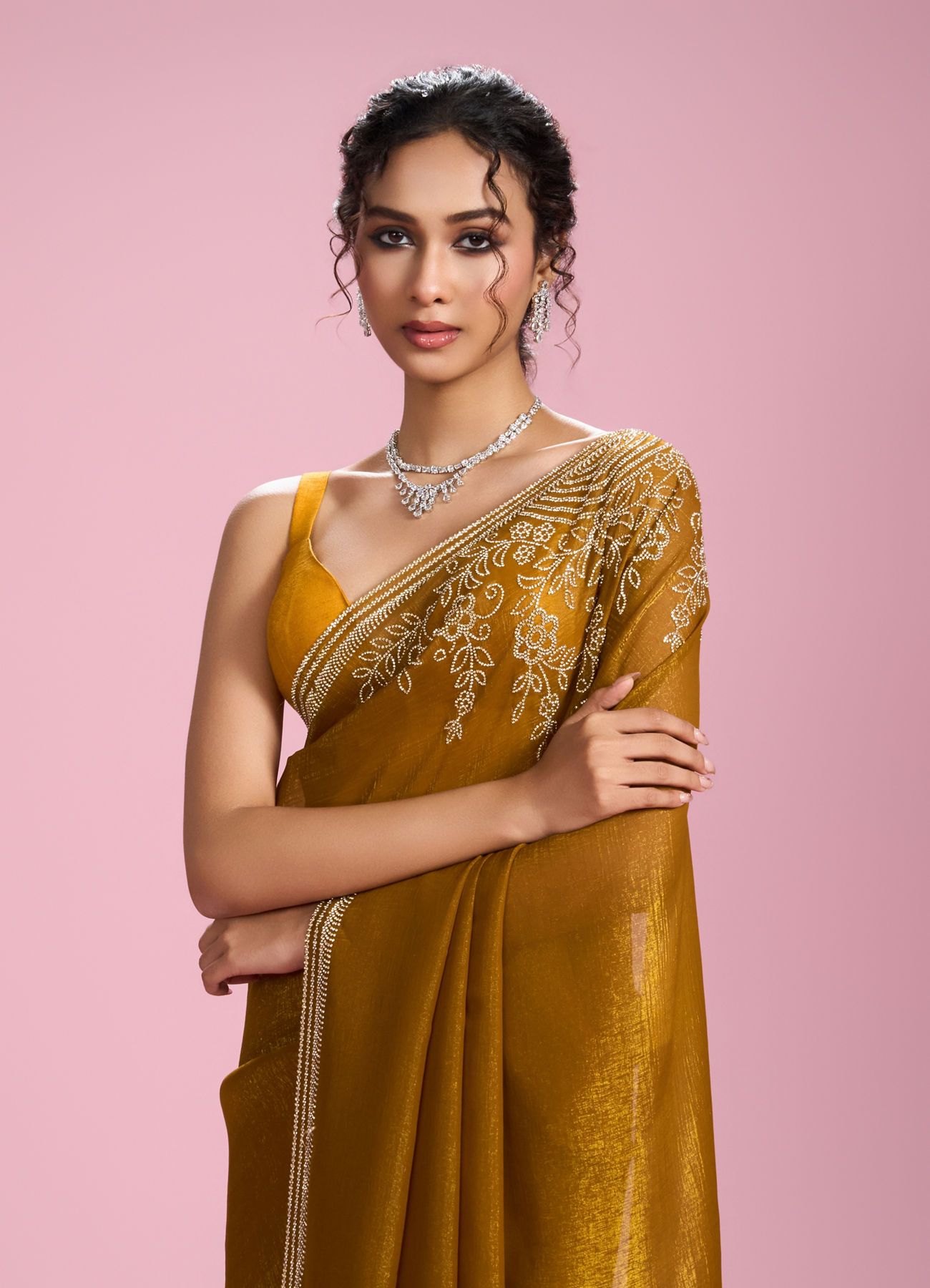 Mohey Women Mustard Yellow Chinon Saree