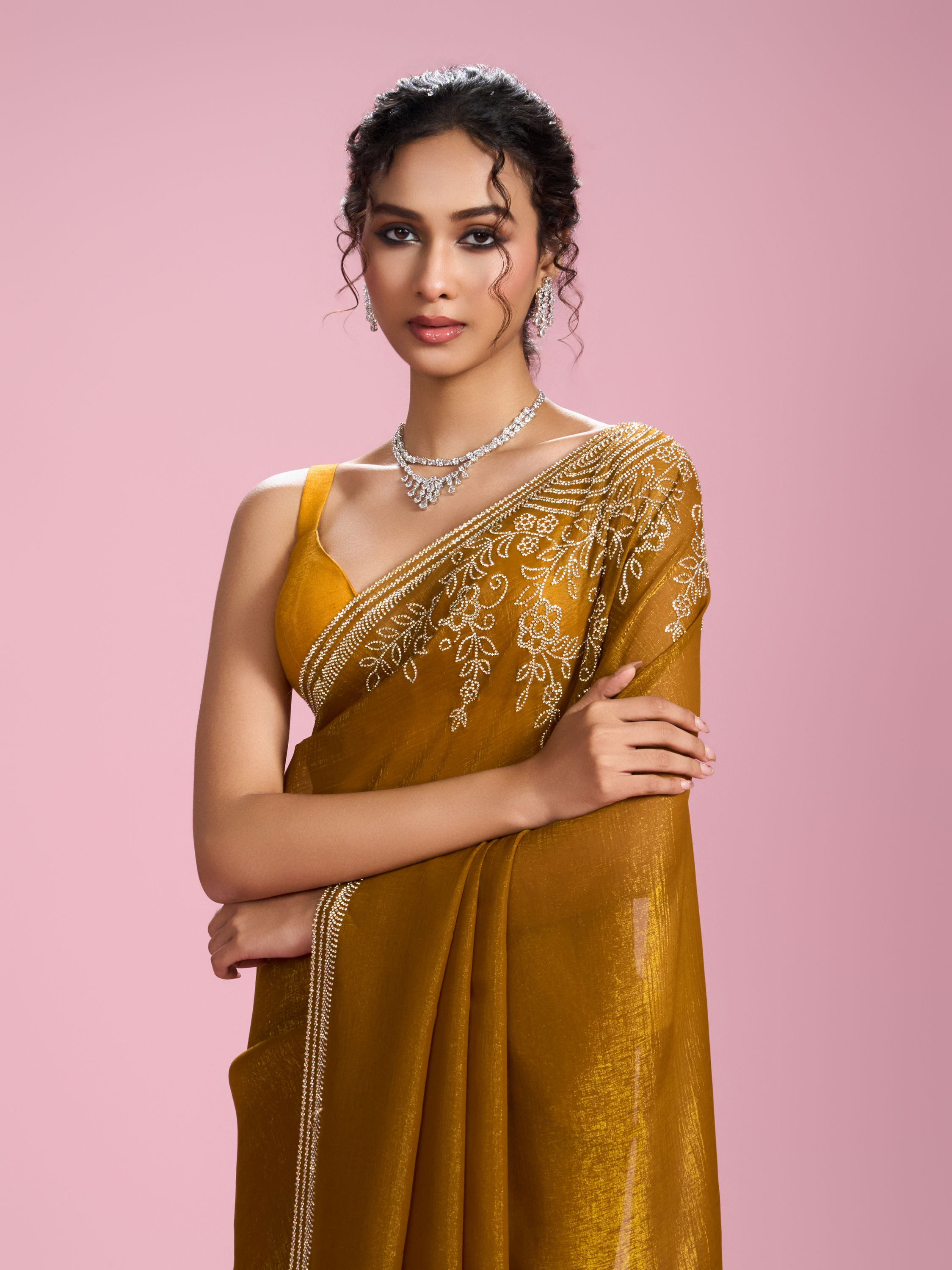 Mohey Women Mustard Yellow Chinon Saree