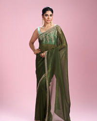 Mohey Women Emerald Elegance Saree