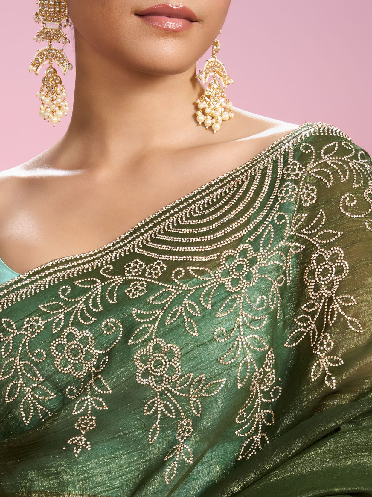 Mohey Women Emerald Elegance Saree