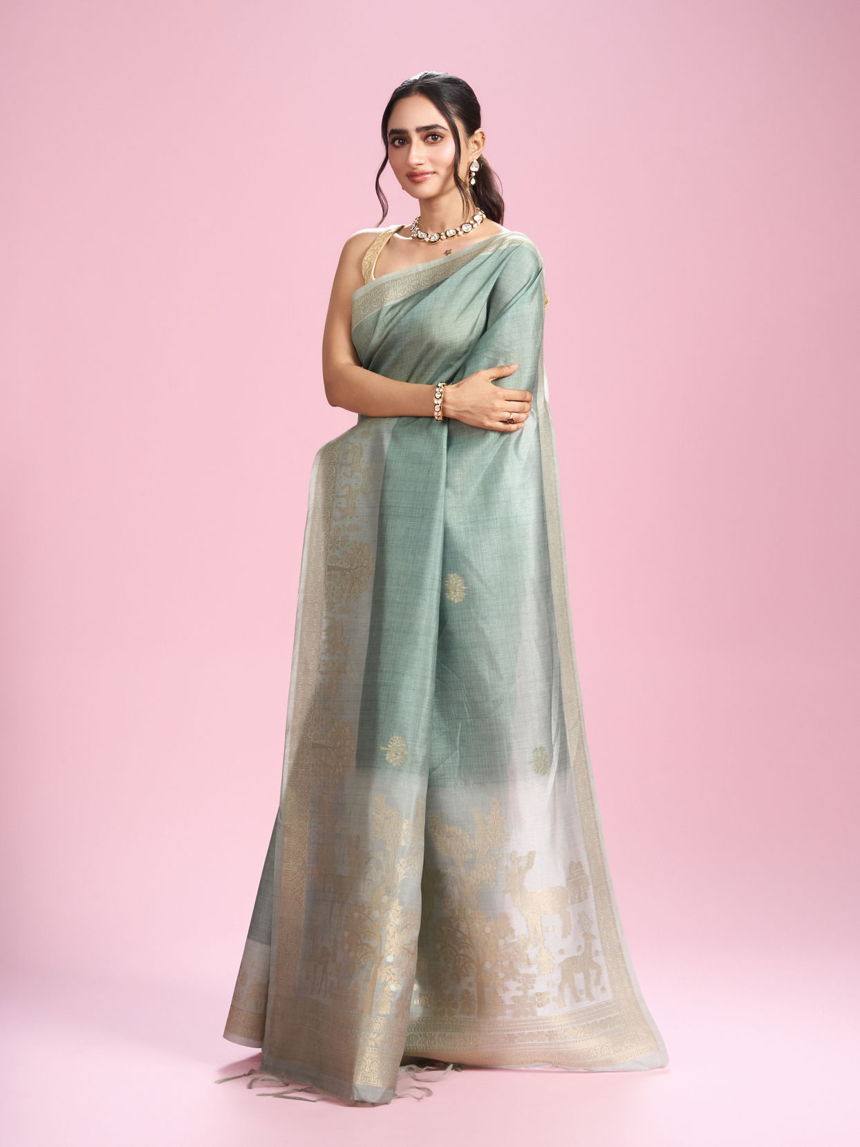Mohey Women Pista Green Festive Elegance Saree