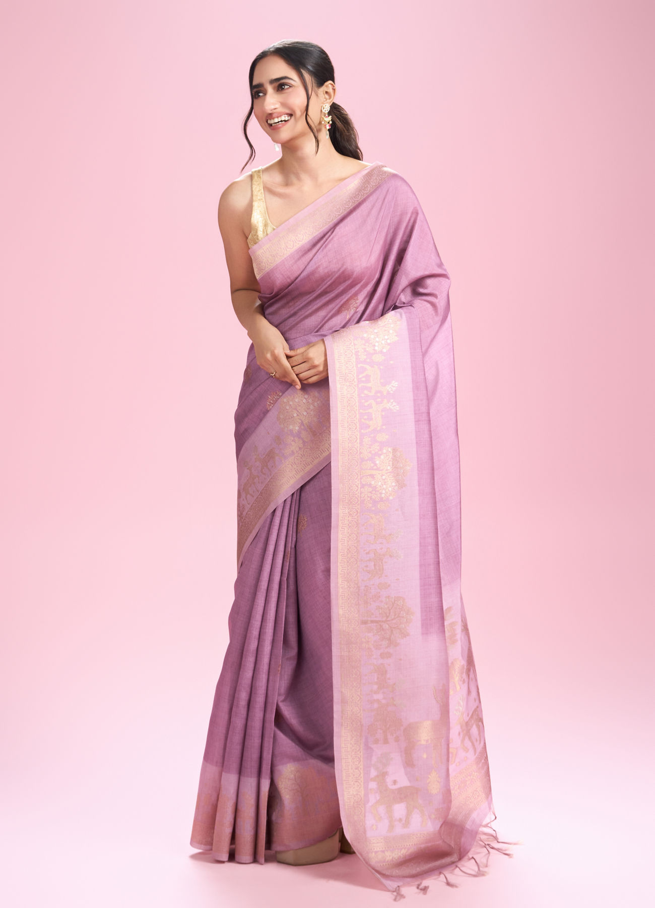 Mohey Women Purple Elegance Extravaganza Saree