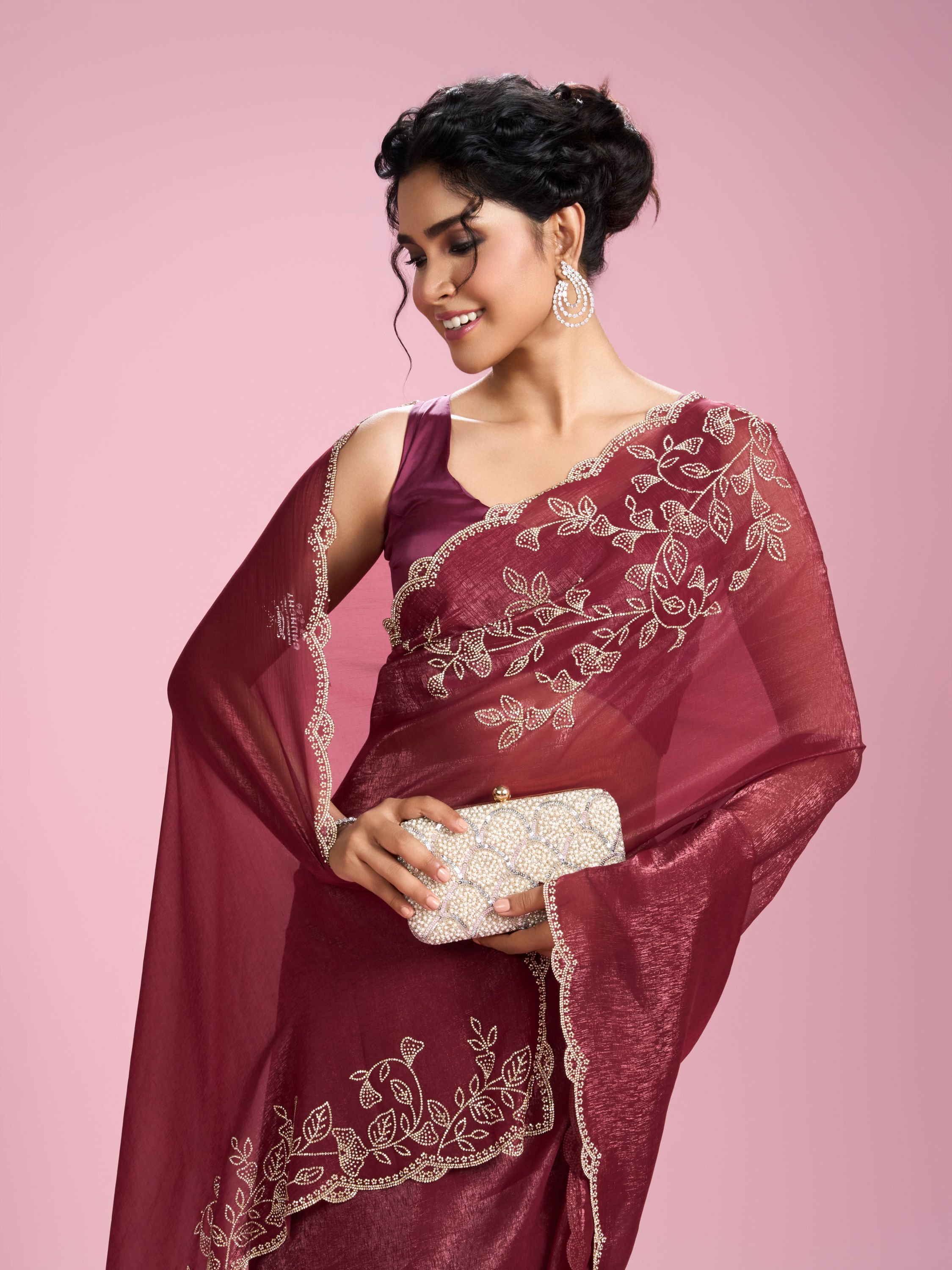 Mohey Women Coral Charm Chinon Saree