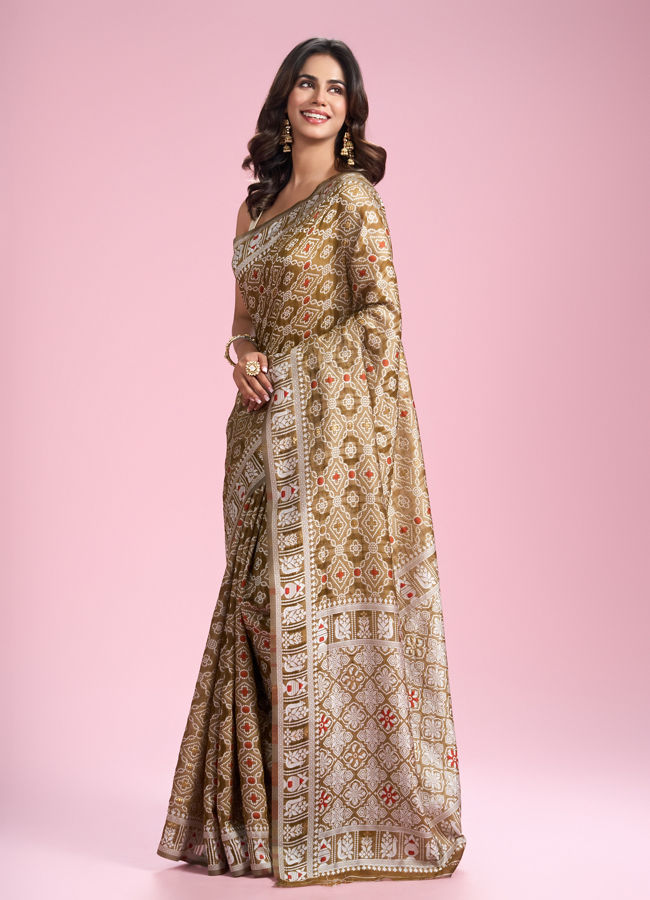 Mohey Women Mystic Mehandi Green Saree