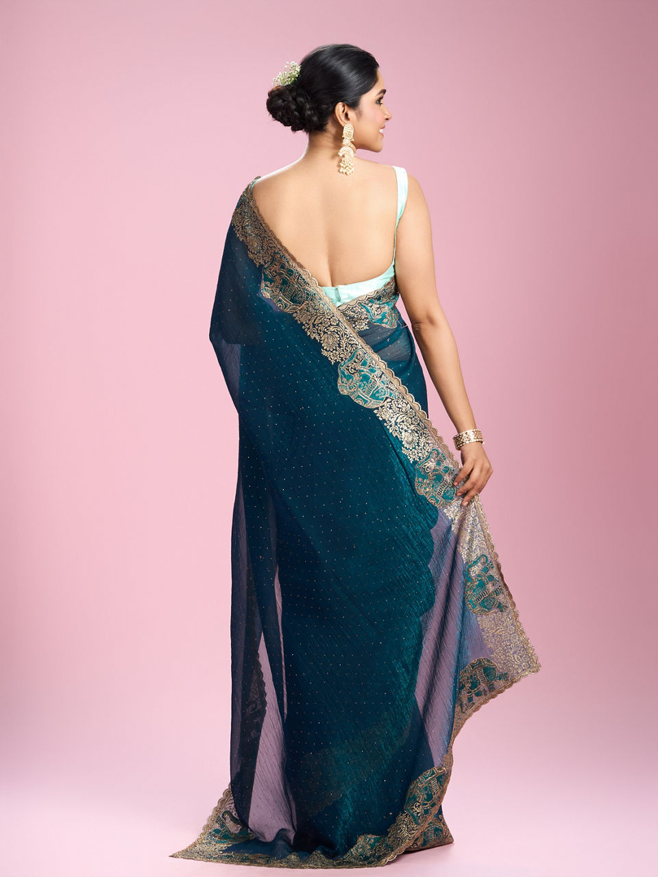 Mohey Women Eternal Elegance Blue Saree