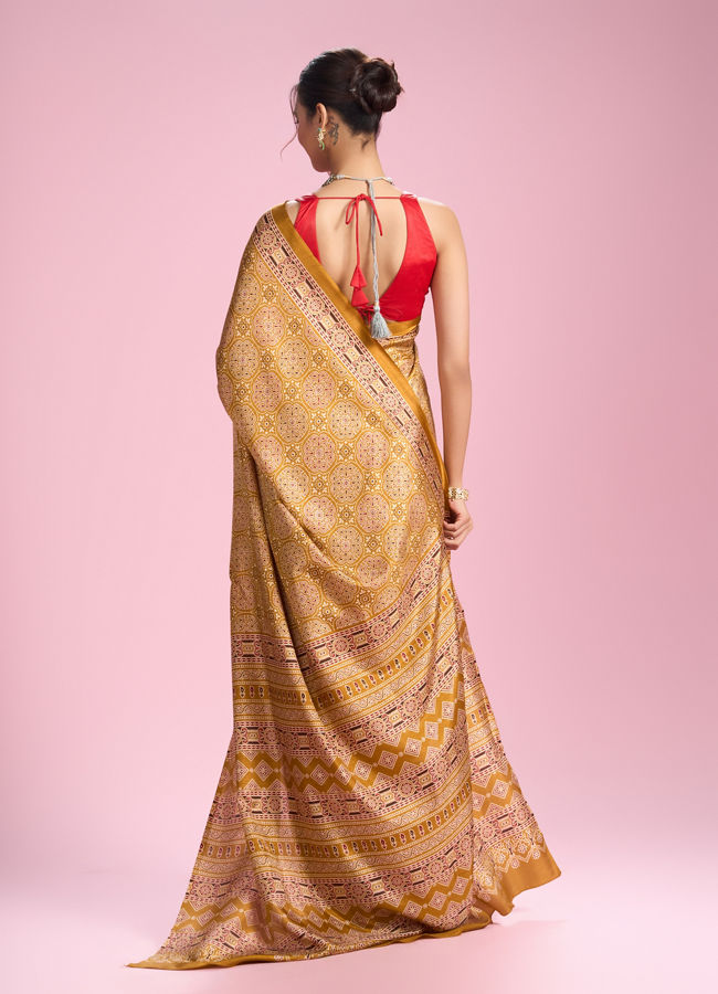 Mohey Women Mustard Yellow Elegance Saree