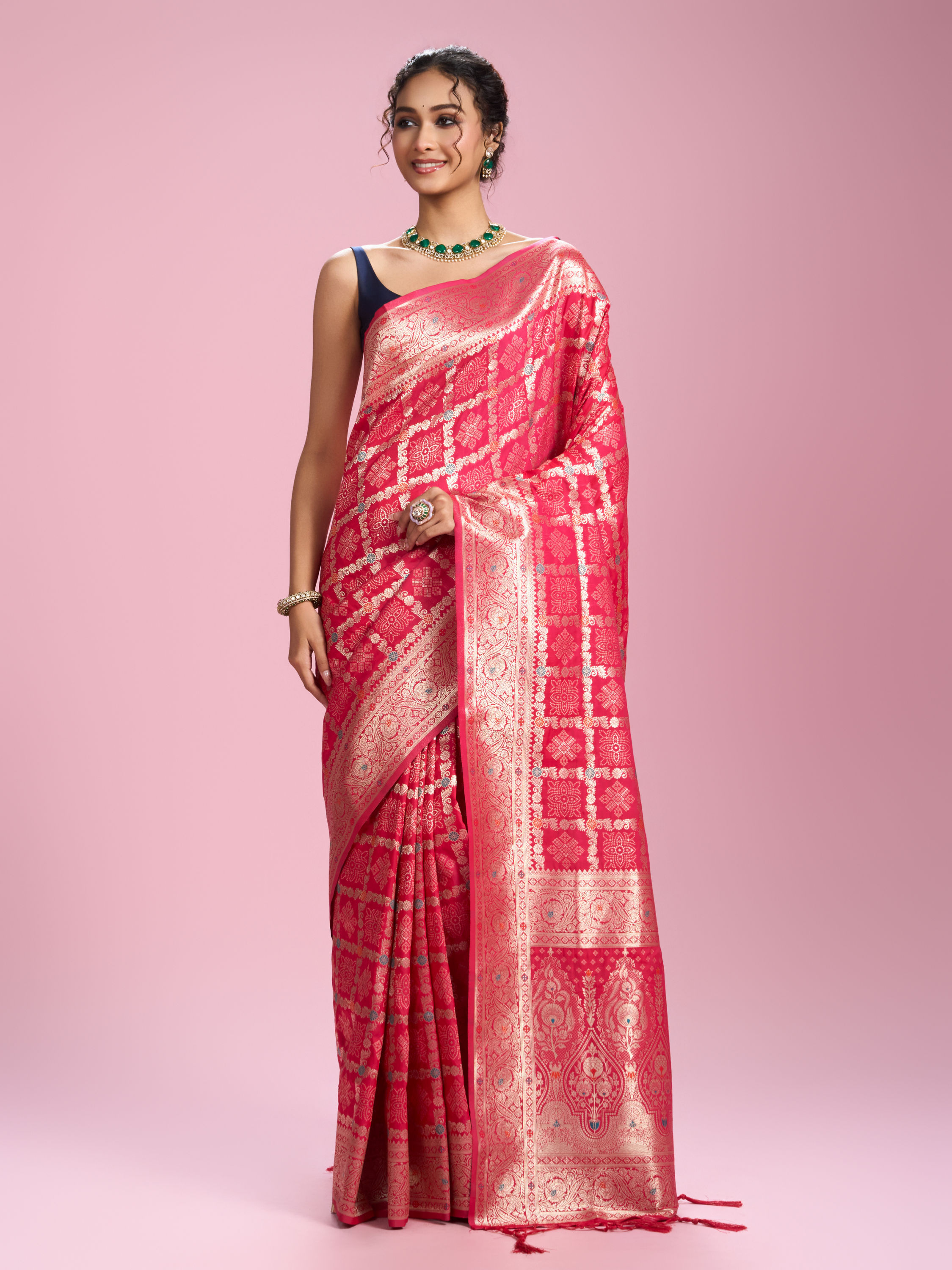 Mohey Women Ravishing Rani Pink Art Silk Saree