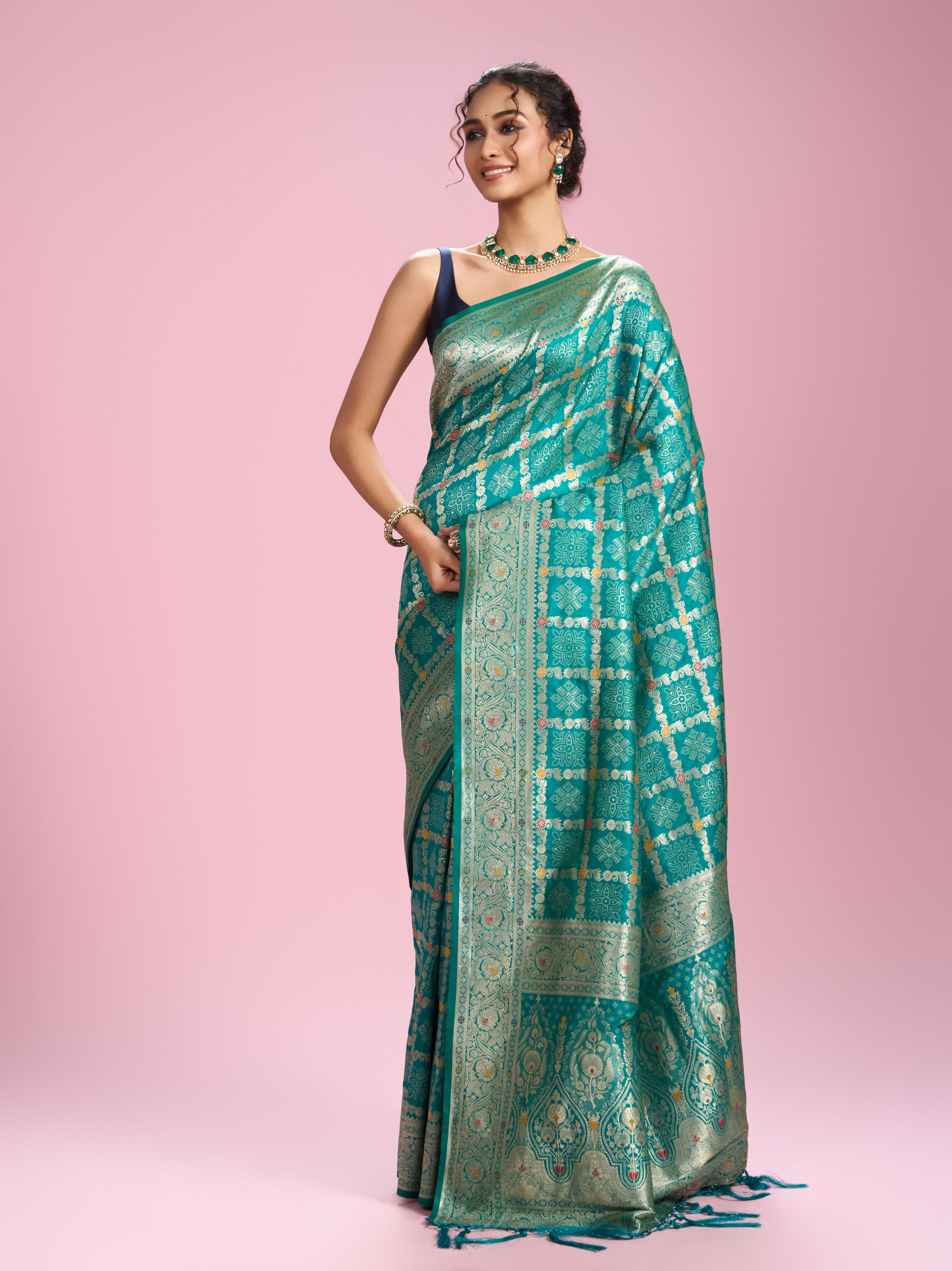 Mohey Women Radiant Rama Green Saree