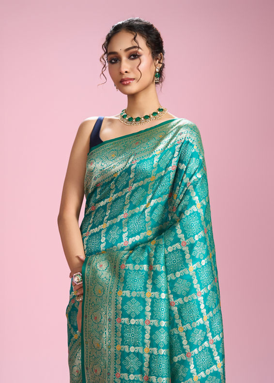 Mohey Women Radiant Rama Green Saree