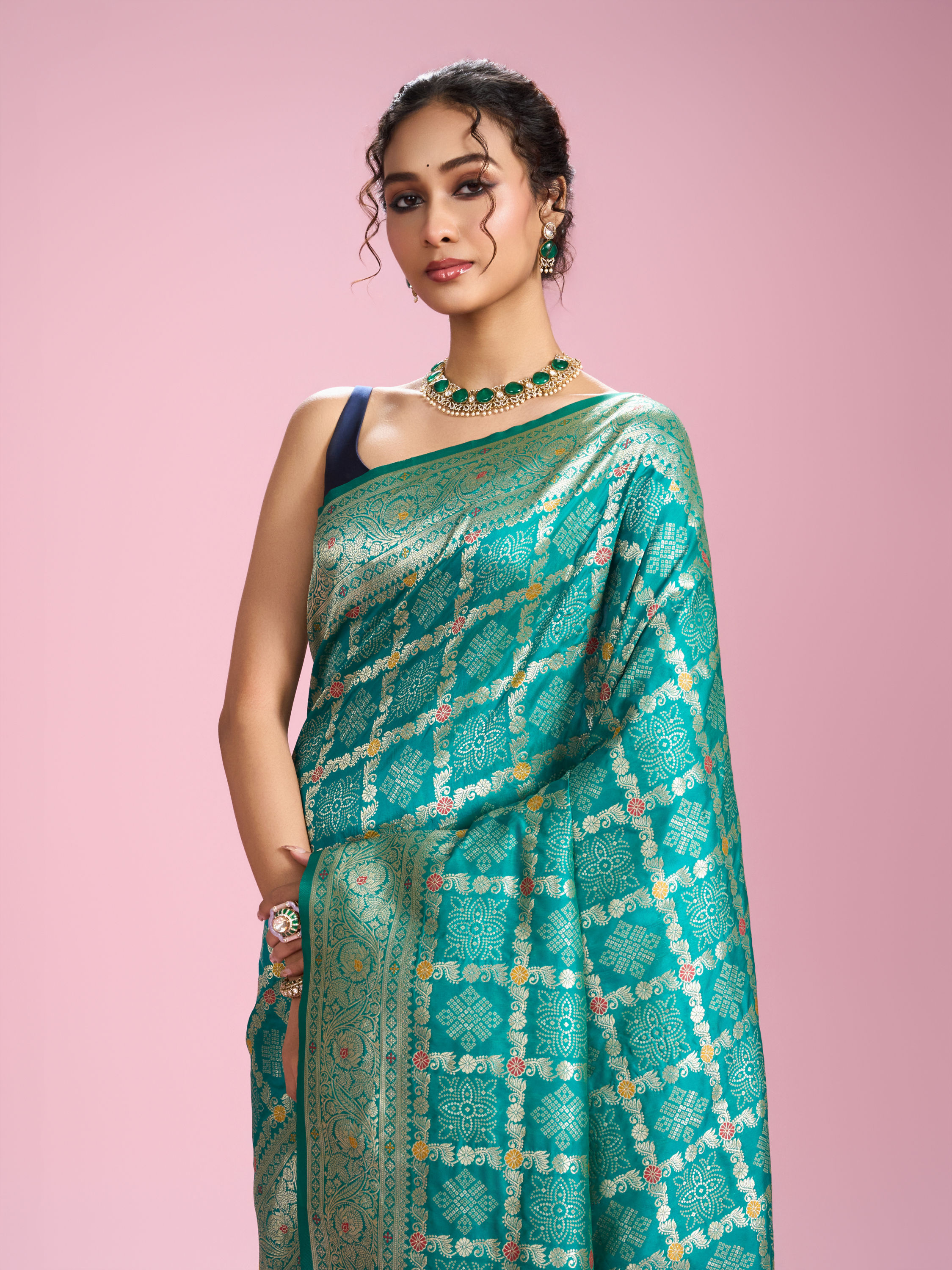 Mohey Women Radiant Rama Green Saree