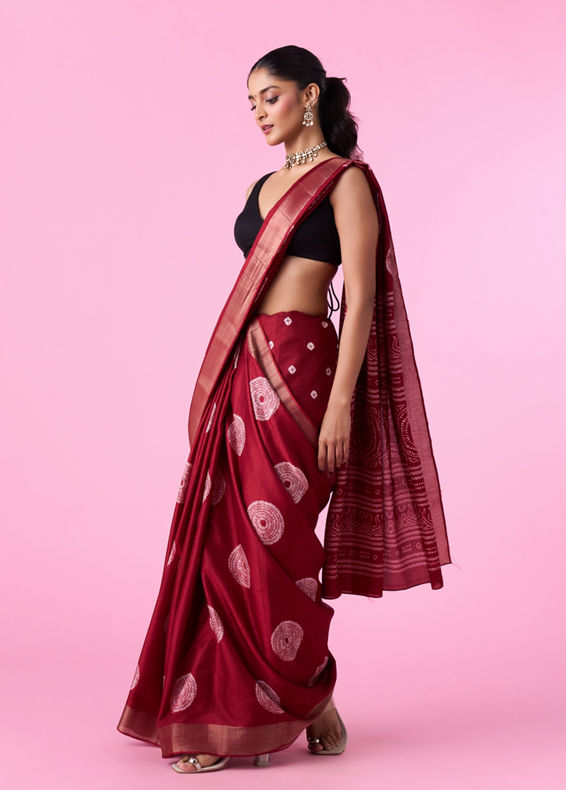 Mohey Women Wine Delight Majestic Saree