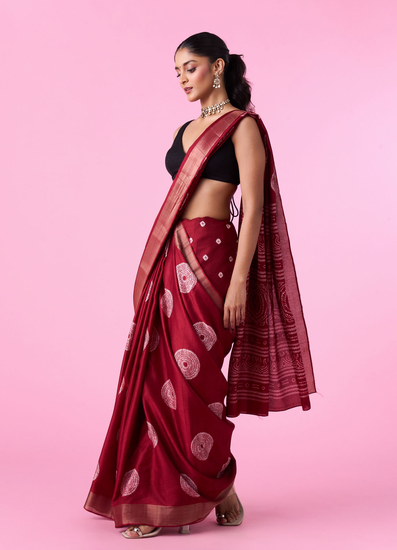 Mohey Women Wine Delight Majestic Saree