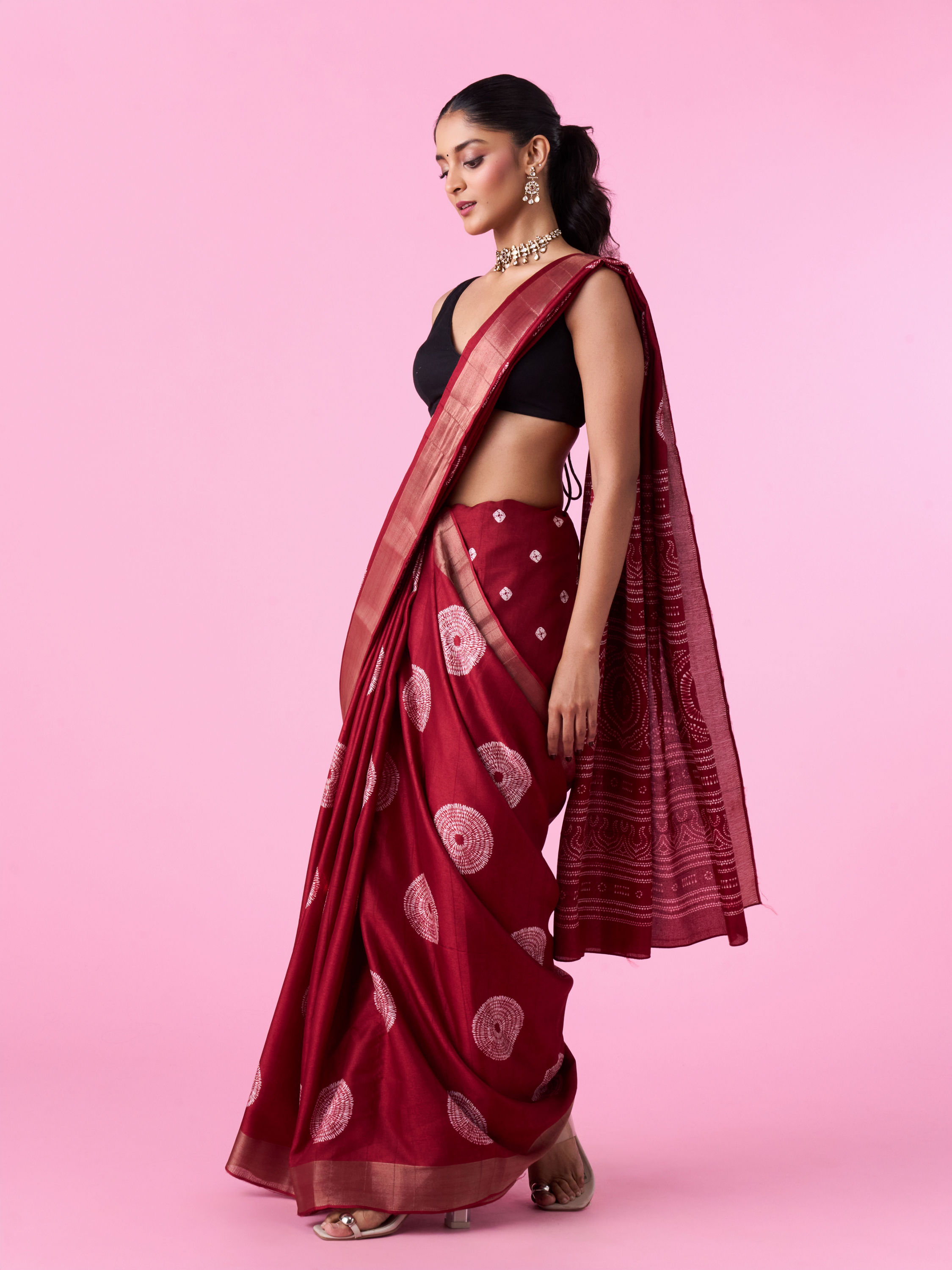 Mohey Women Wine Delight Majestic Saree