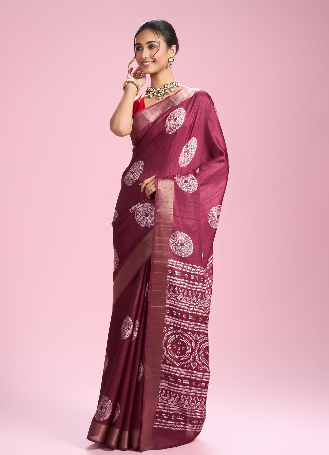 Mohey Women Radiant Wine Saree for Celebrations