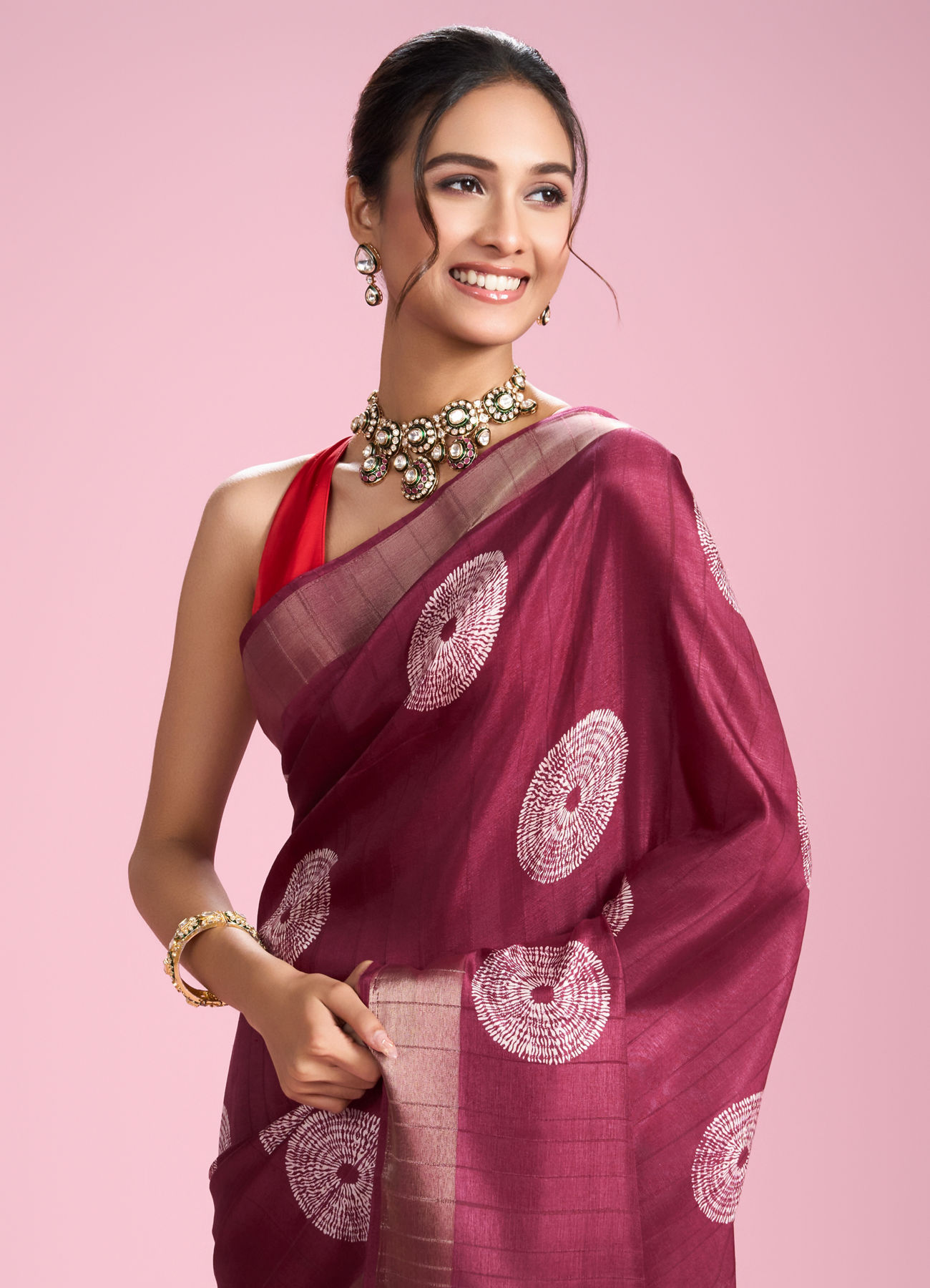 Mohey Women Radiant Wine Saree for Celebrations