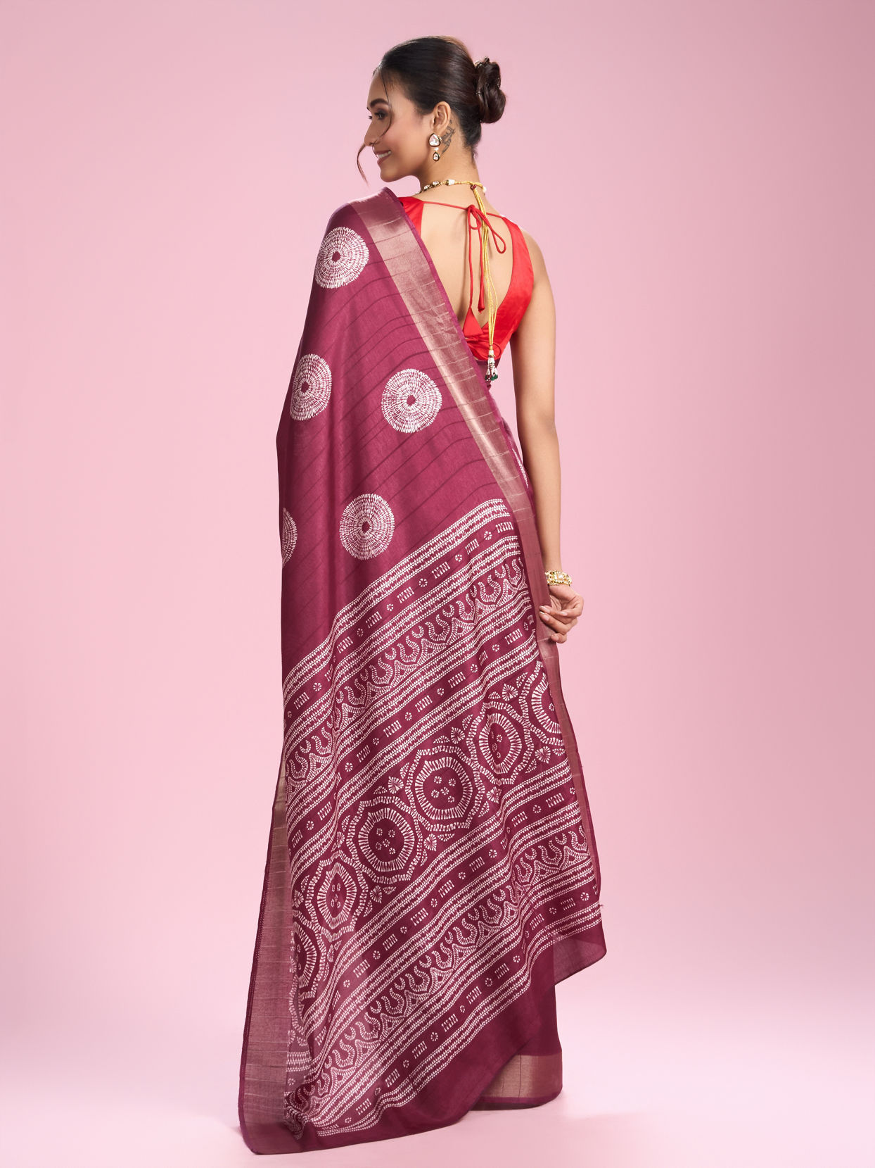Mohey Women Radiant Wine Saree for Celebrations
