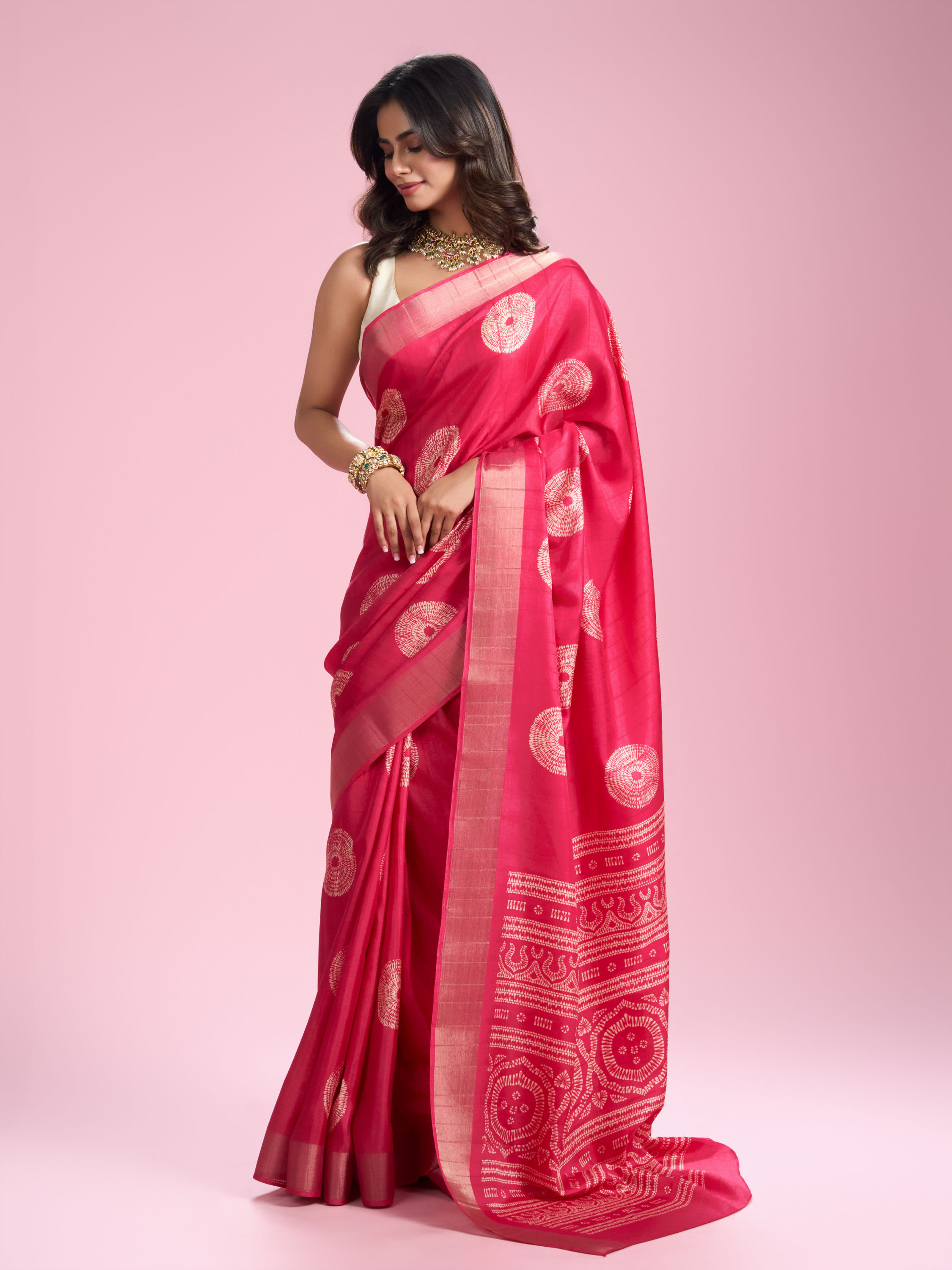 Mohey Women Radiant Pink Elegance Saree