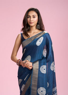 Mohey Women Enthralling Azure Elegance Saree