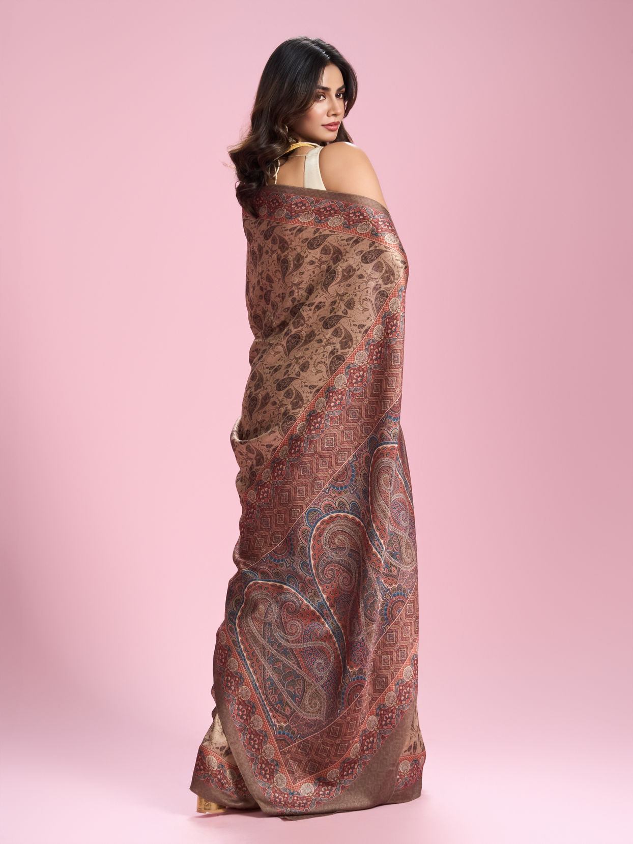 Mohey Women Beige Art Silk Saree