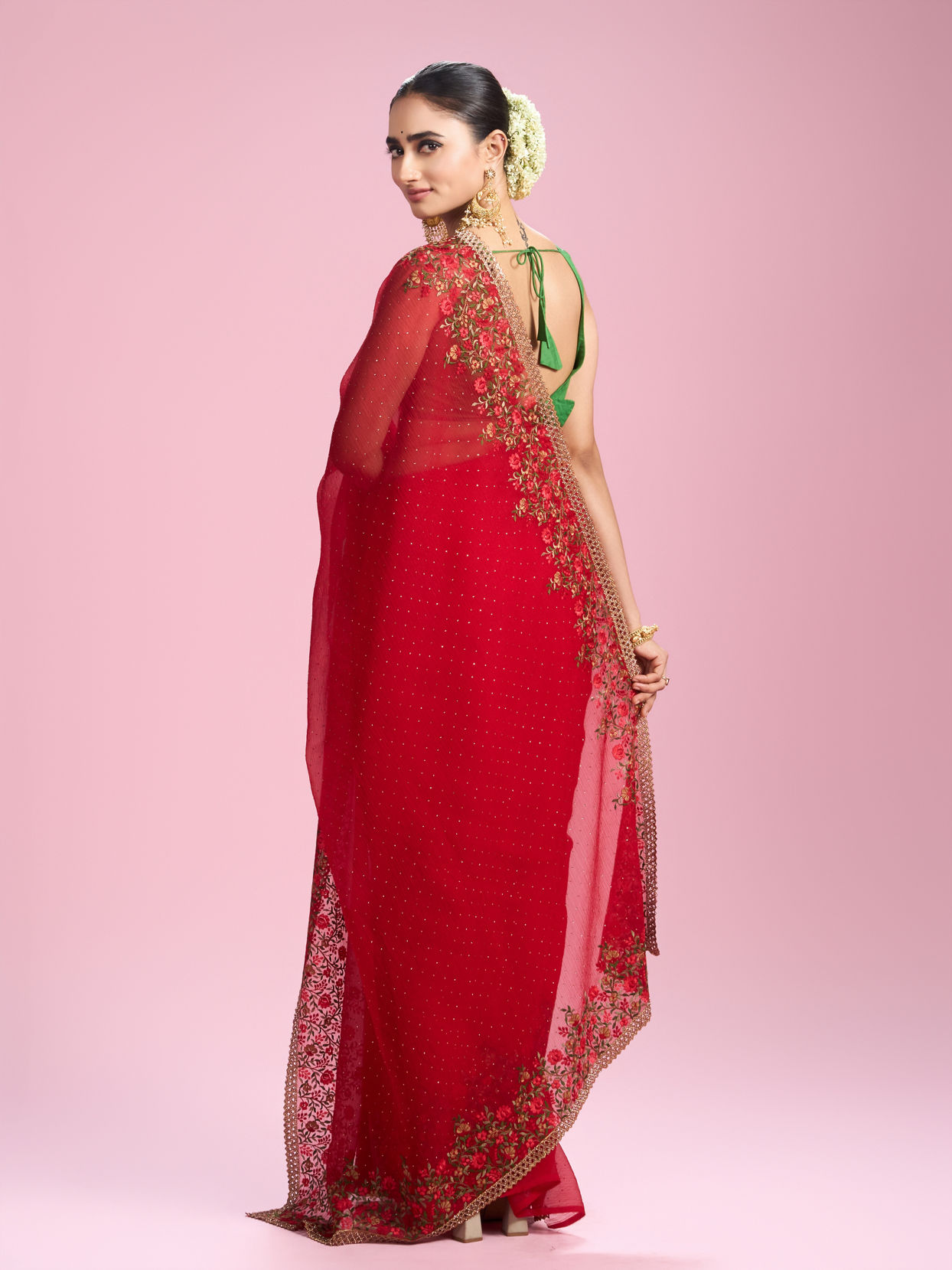 Mohey Women Radiant Red Chiffon Saree