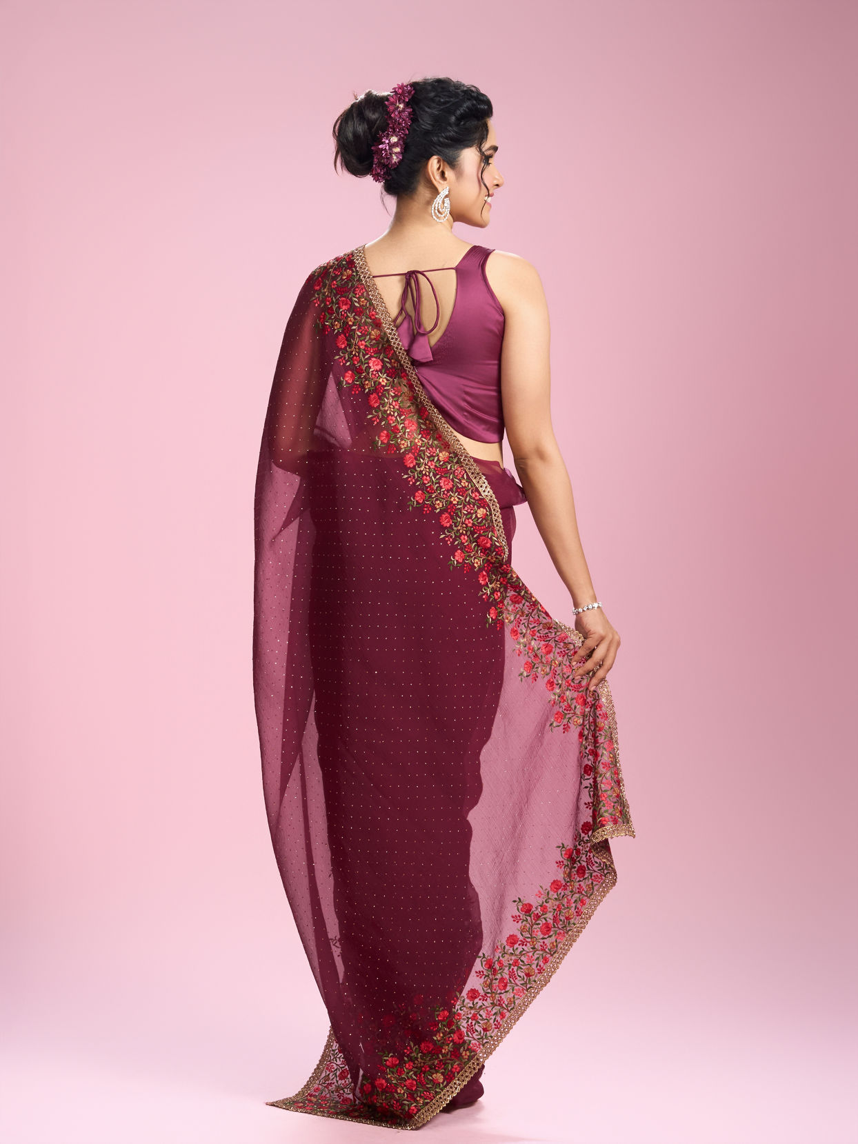 Mohey Women Wine Toned Celebration Saree