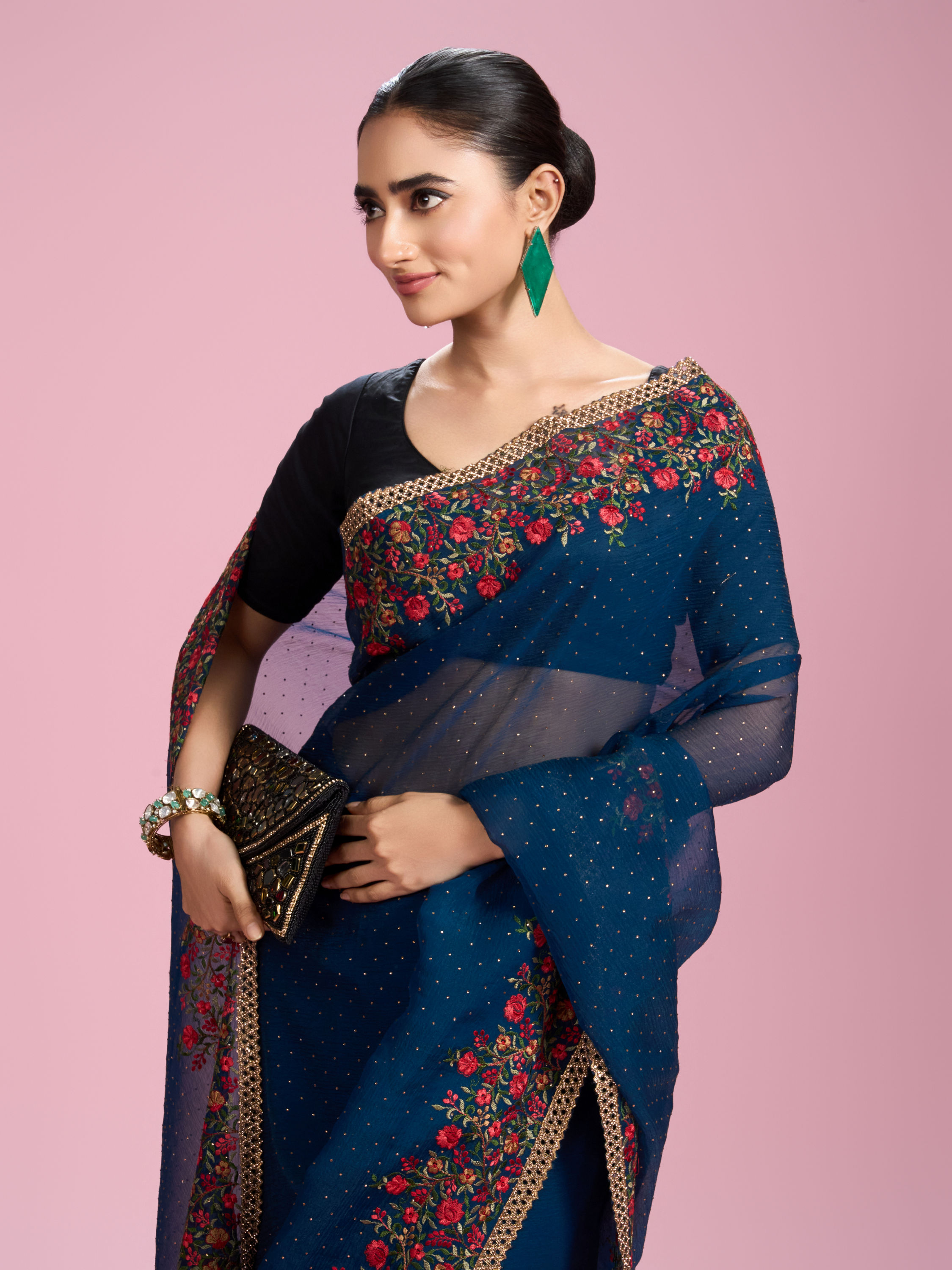 Mohey Women Azure Chiffon Elegance Saree