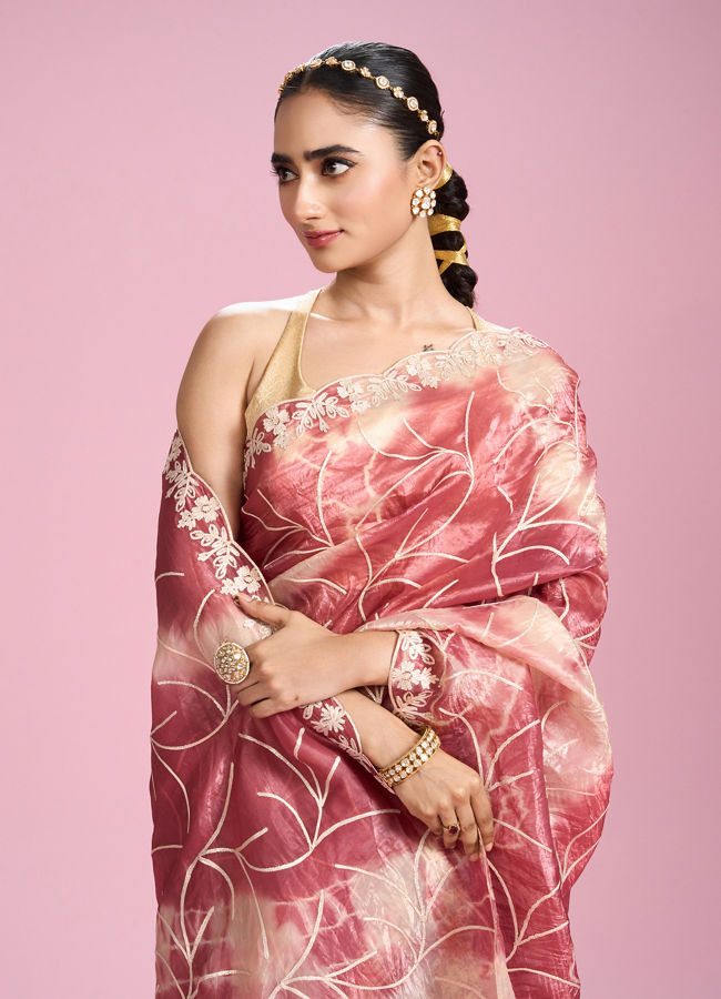 Mohey Women Pink Organza Saree