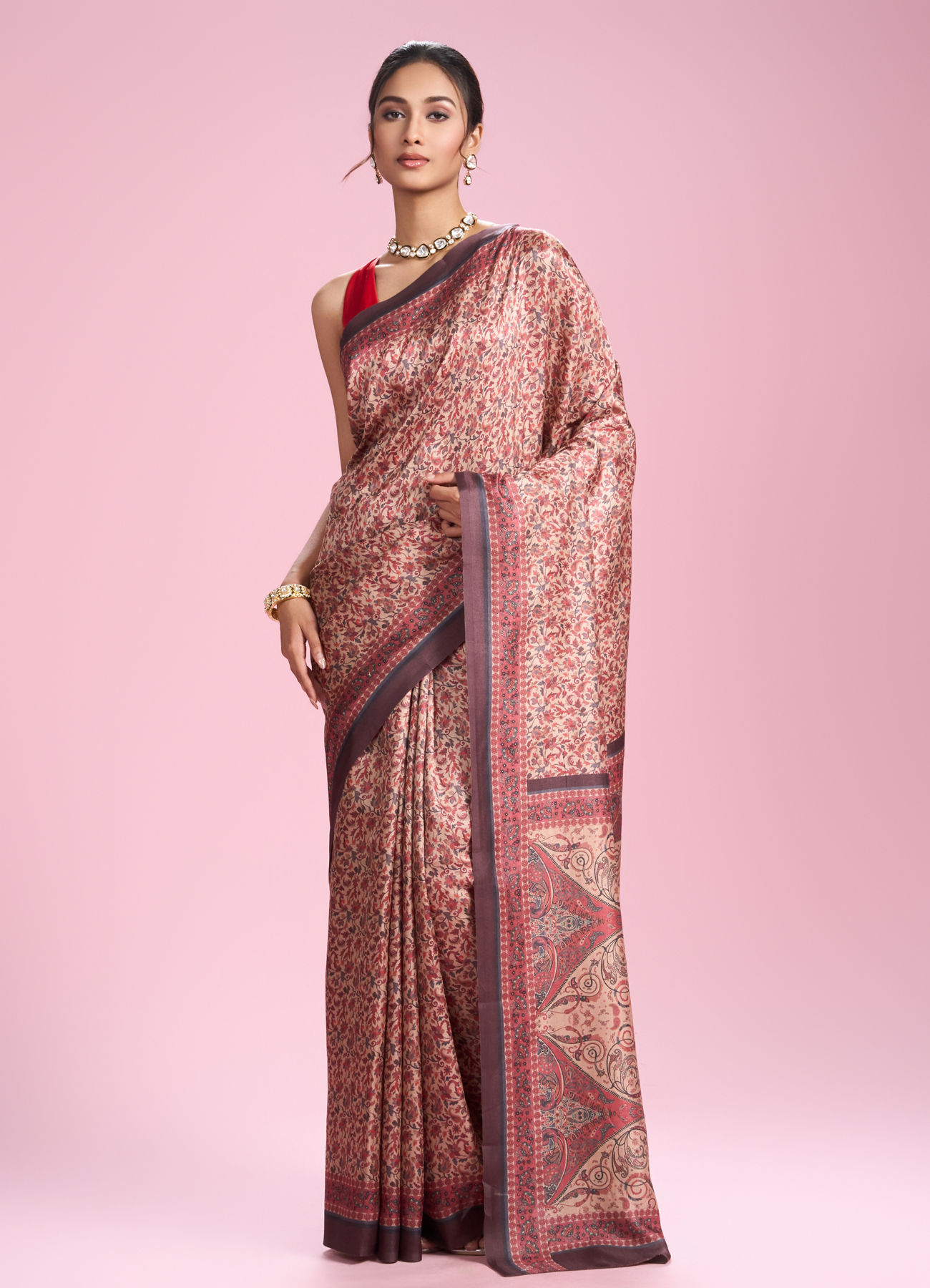 Mohey Women Glamorous Fawn Elegance Saree