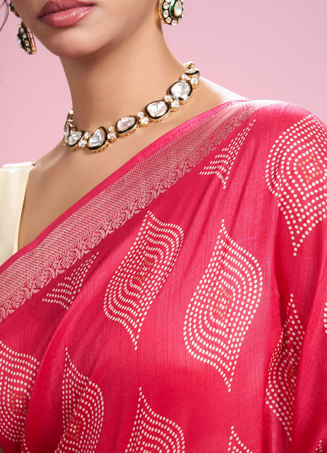 Mohey Women Pink Artistic Fiesta Saree