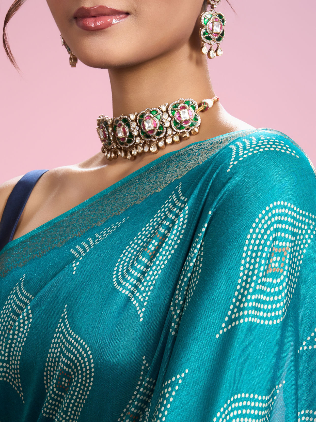 Mohey Women Ravishing Rama Green Saree