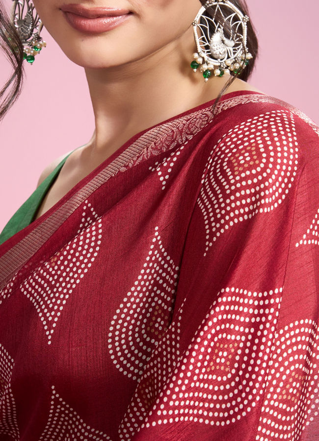 Mohey Women Rust Red Elegance Saree