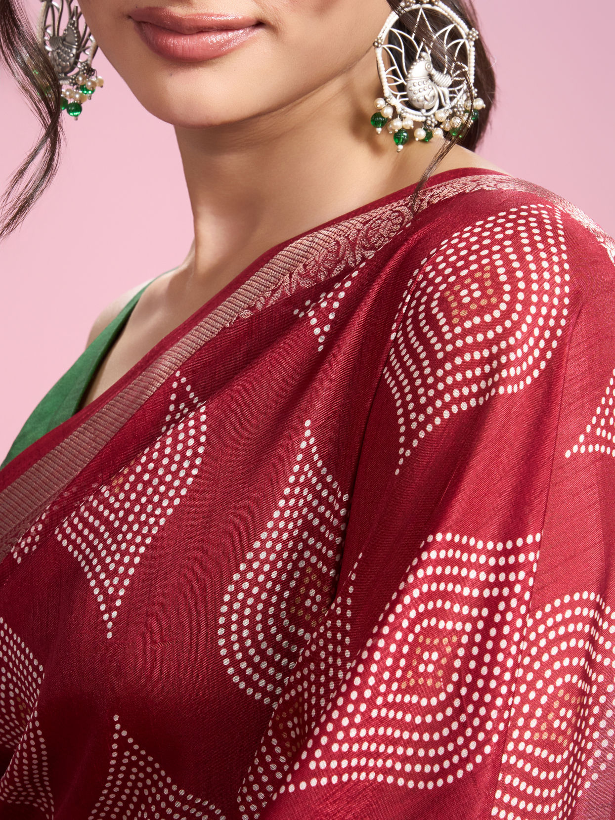 Mohey Women Rust Red Elegance Saree