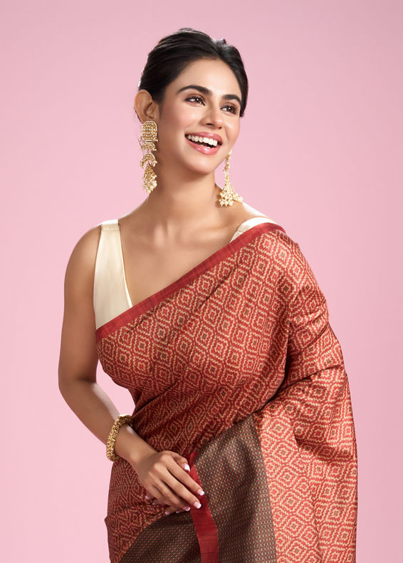 Mohey Women Orange Allure Radiant Saree