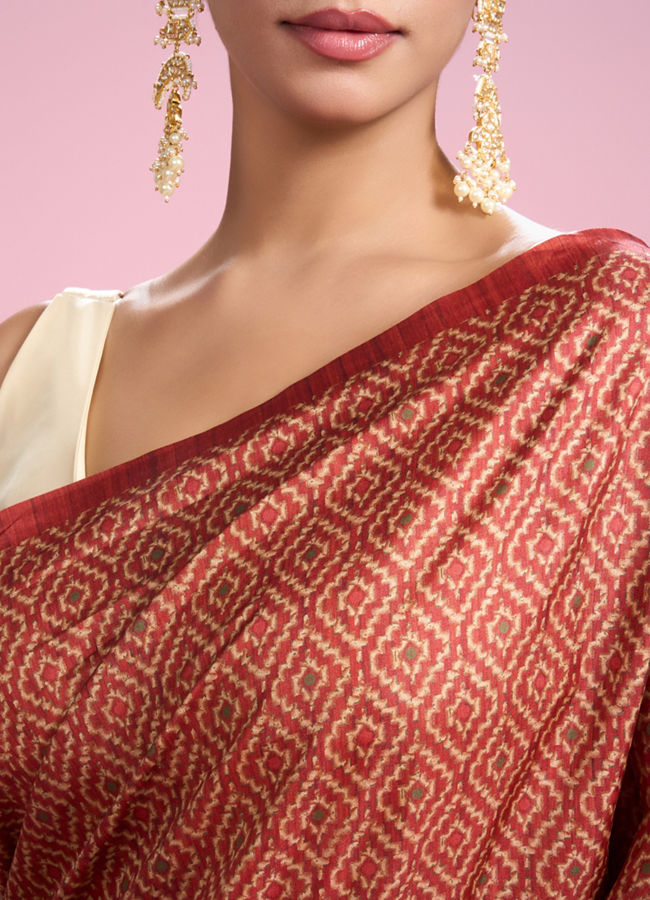 Mohey Women Orange Allure Radiant Saree
