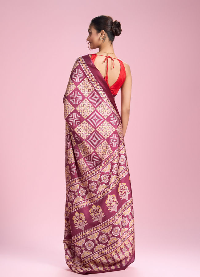 Mohey Women Enchanting Wine Saree